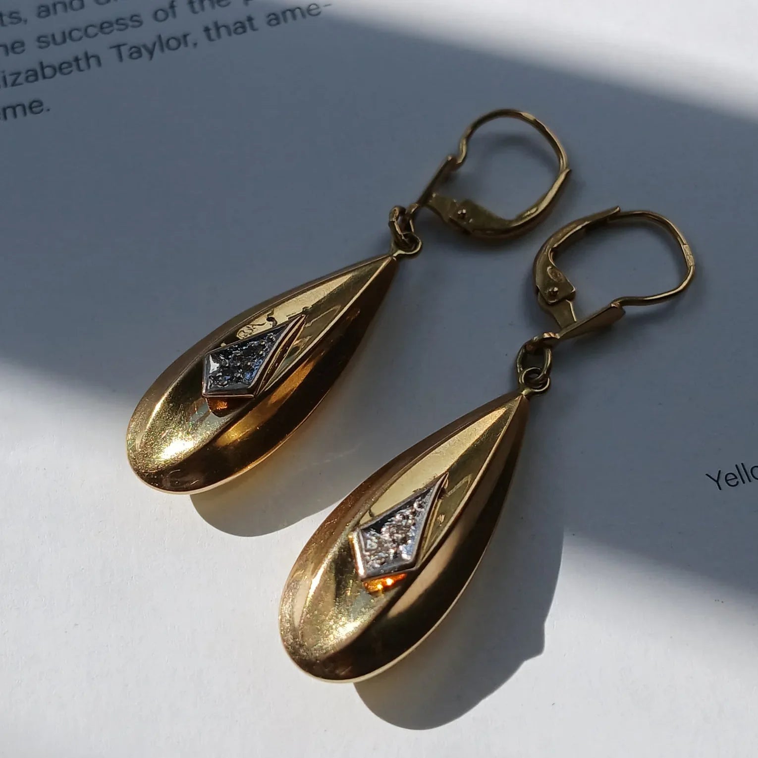 18K Yellow Gold Textured Teardrop Diamond Earrings