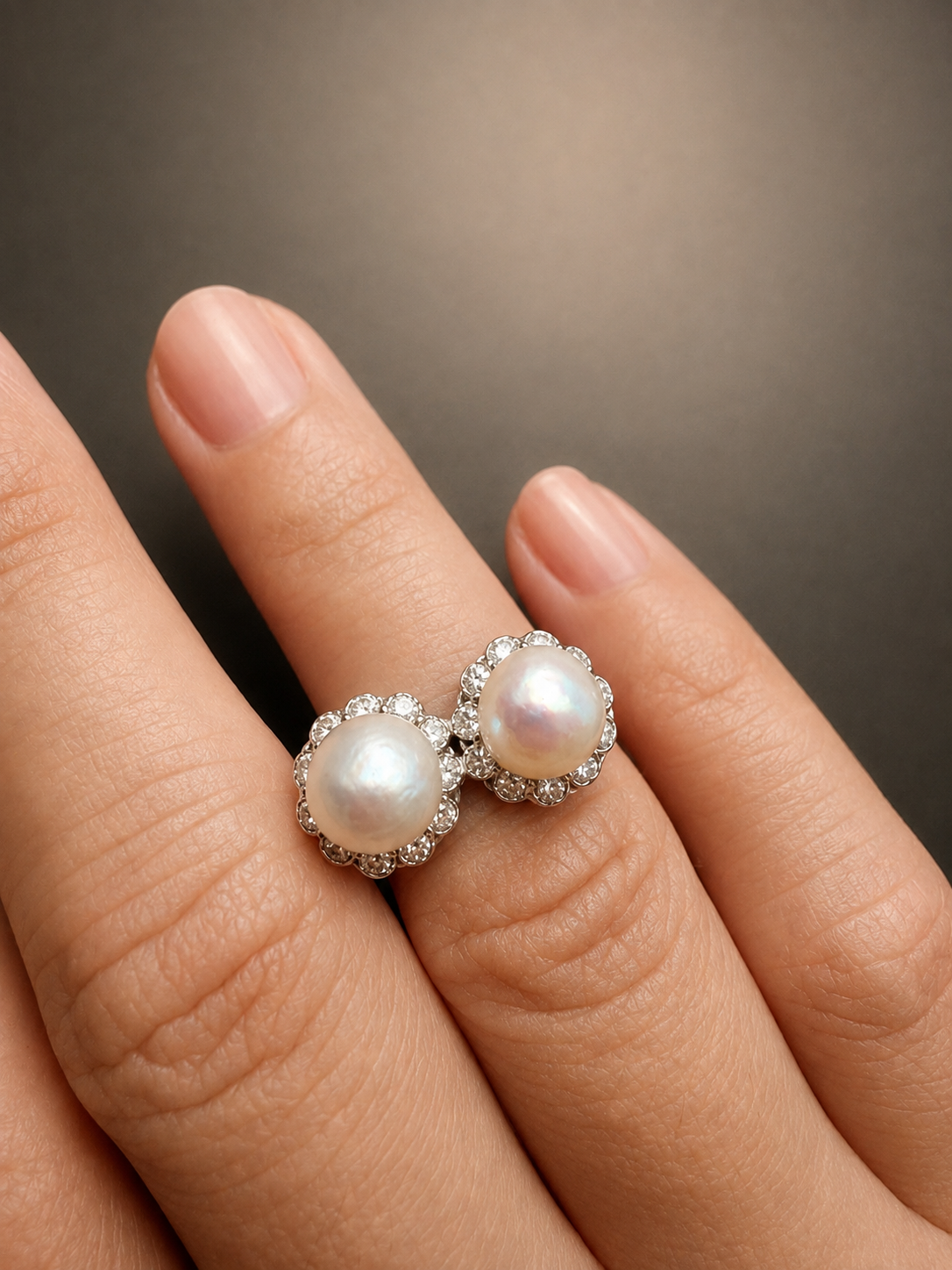 Art Deco 18K Gold LFG certified Natural Pearl & Diamond Ring