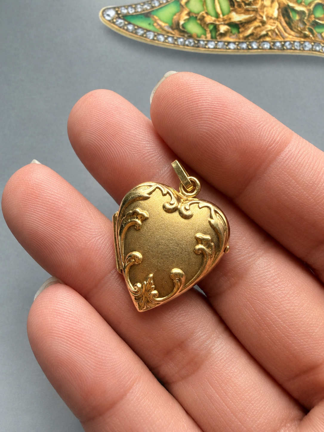 Antique French 18K Gold heart locket pendant