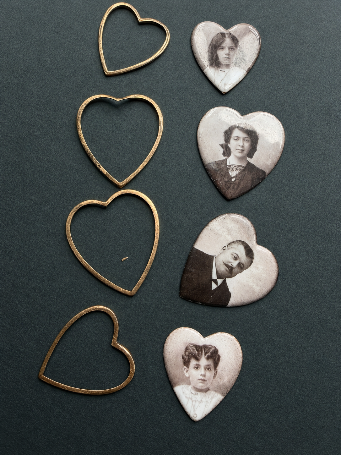 Antique 18K Gold Heart Locket with lily-of-the-valley flowers
