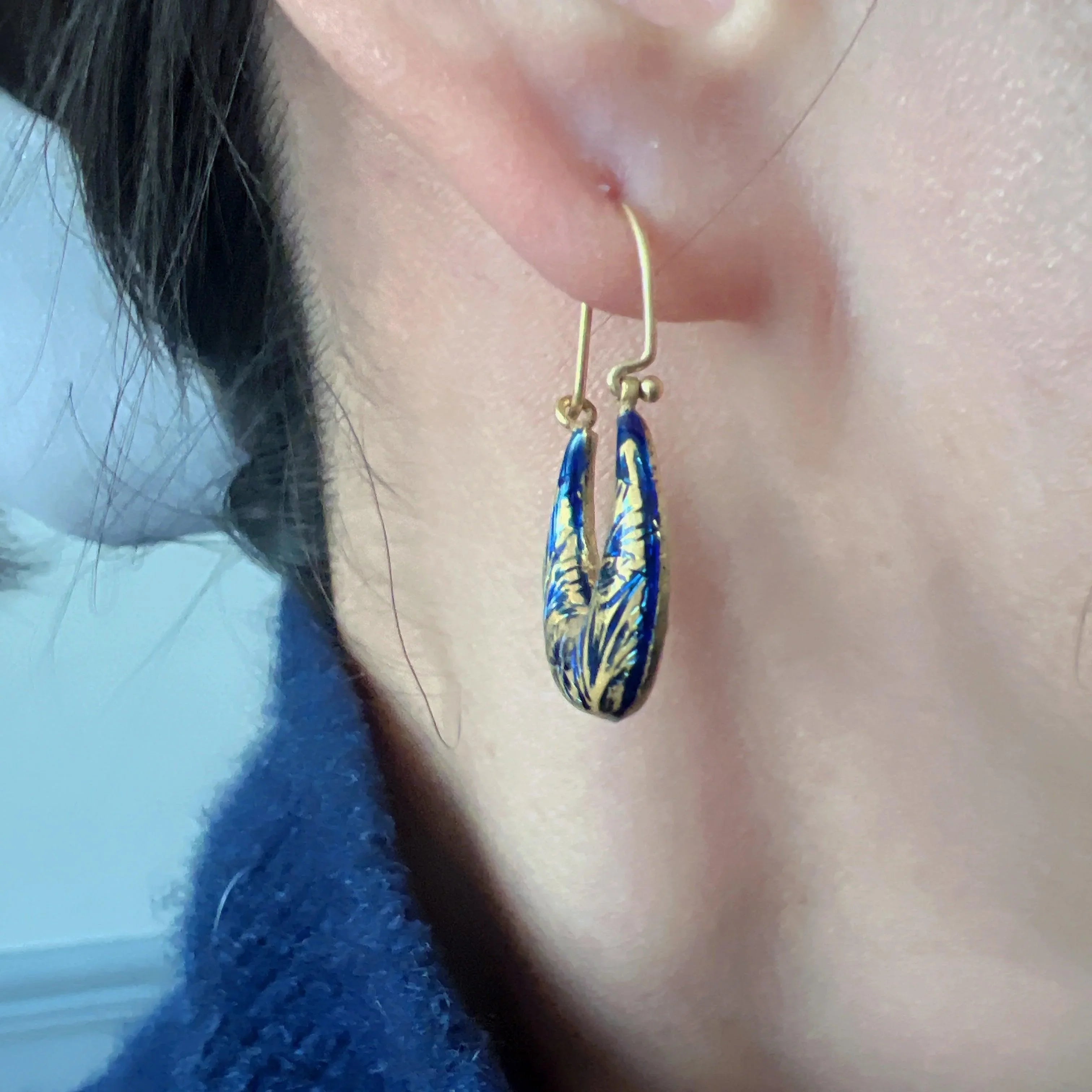 Antique Indian 22K Gold enamel diamond hoop earrings - Curiously timeless