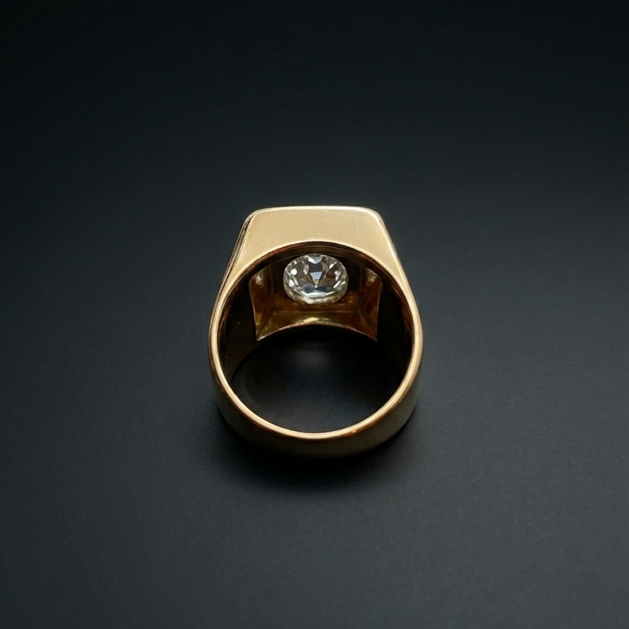 French 18K yellow gold 1.5ct old mine cut diamond signet ring