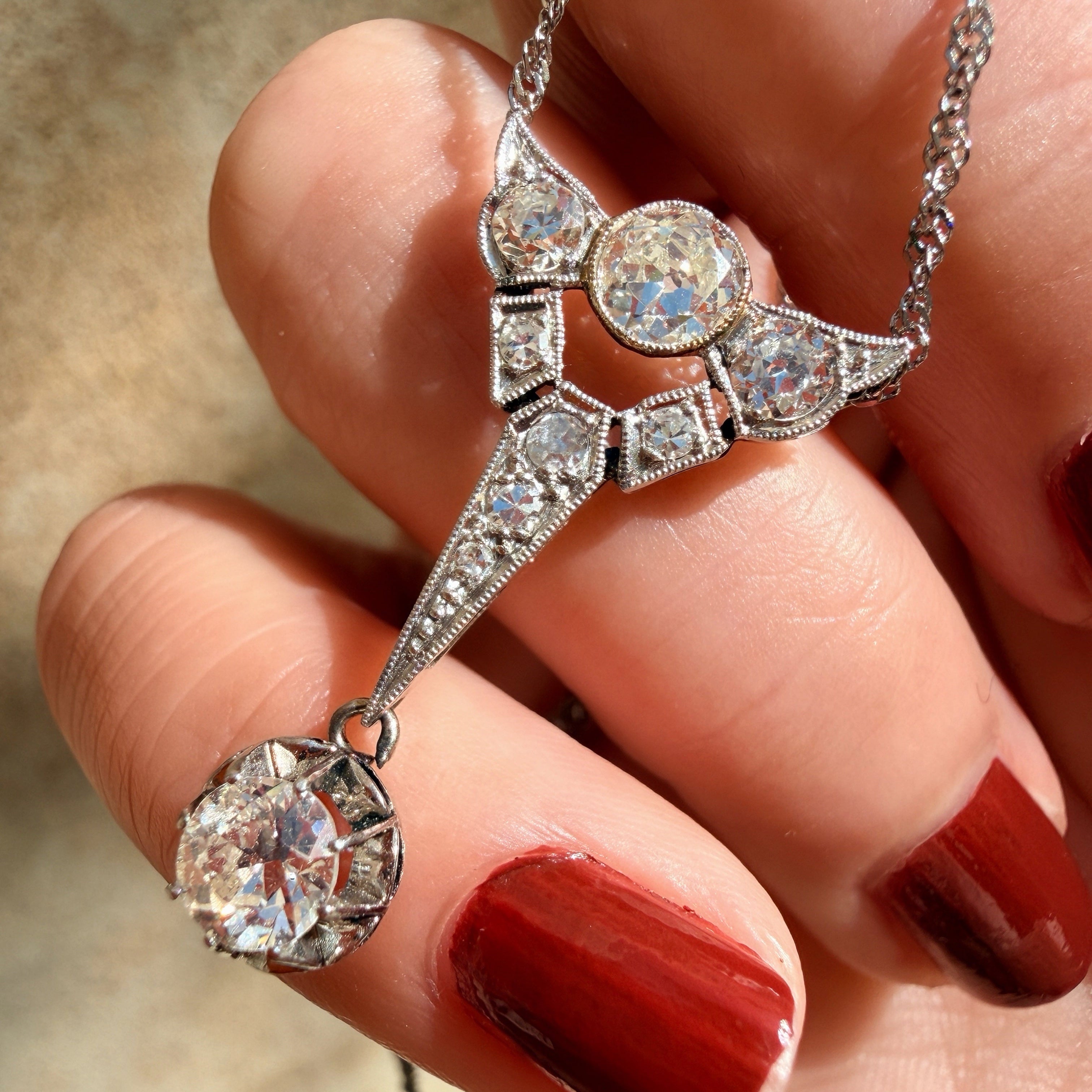 Art Deco 18K white gold platinum diamond pendant