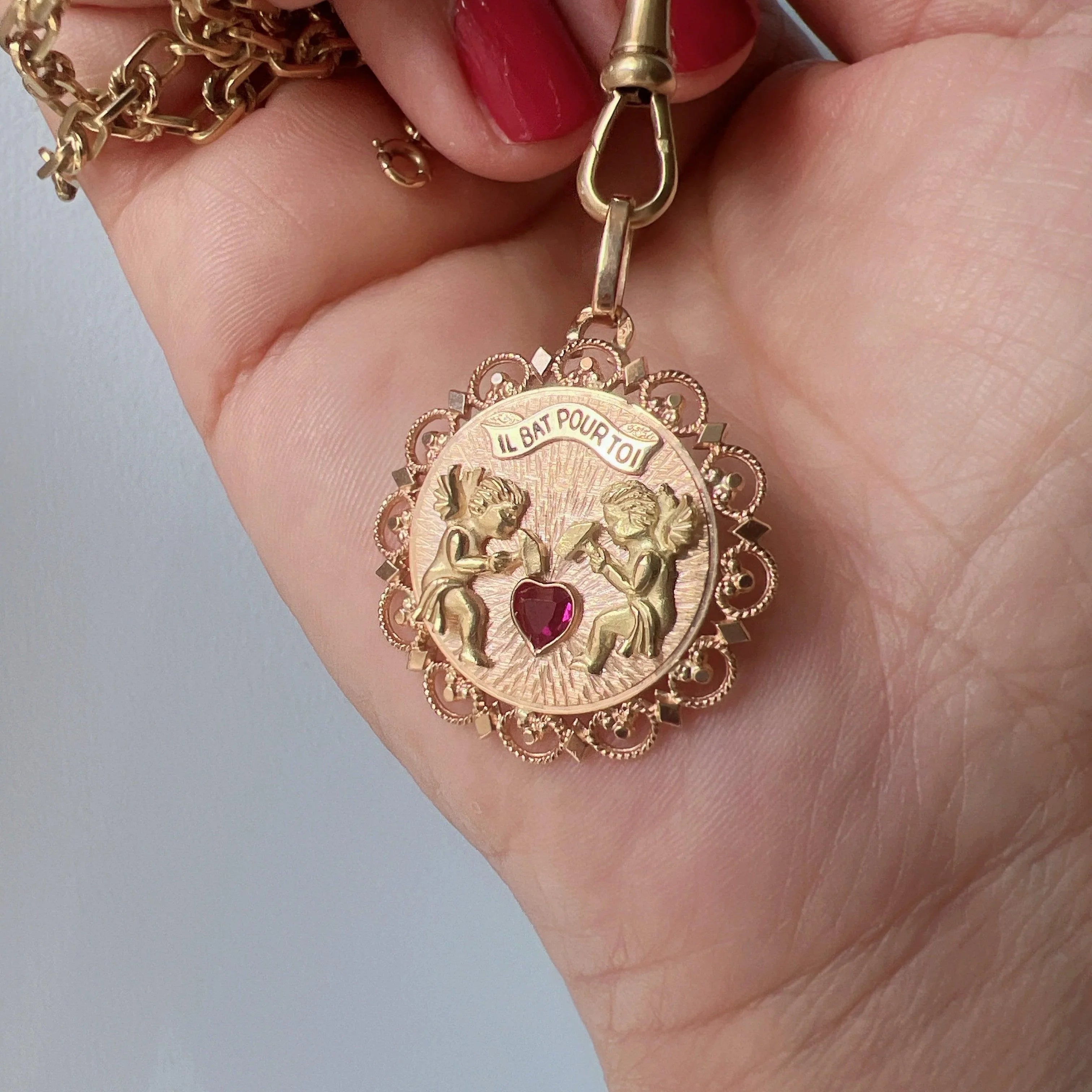 French 18K gold “my heart beats for you” articulated medal pendant - Curiously timeless