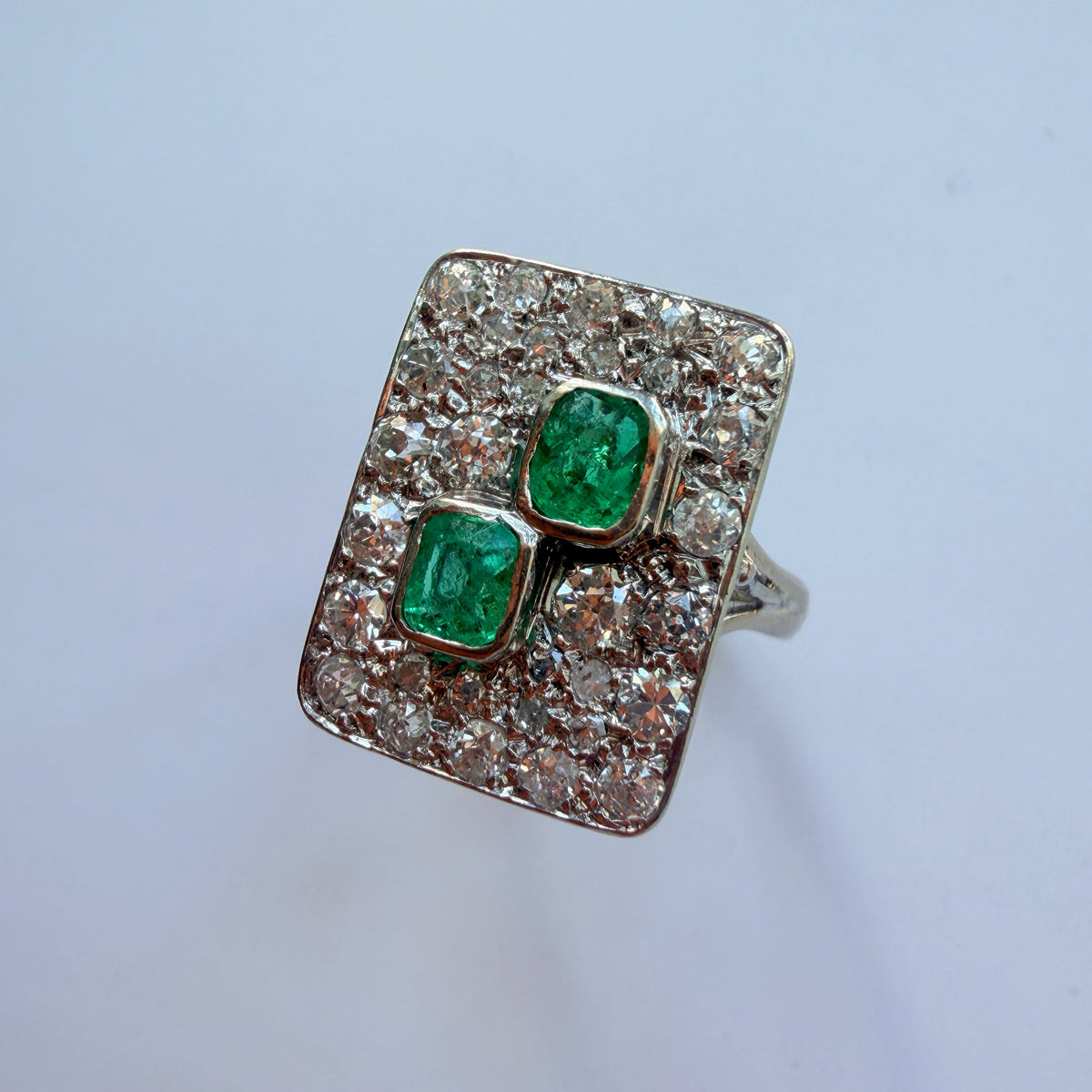 French Art Deco 18K gold Diamond & Emerald Ring