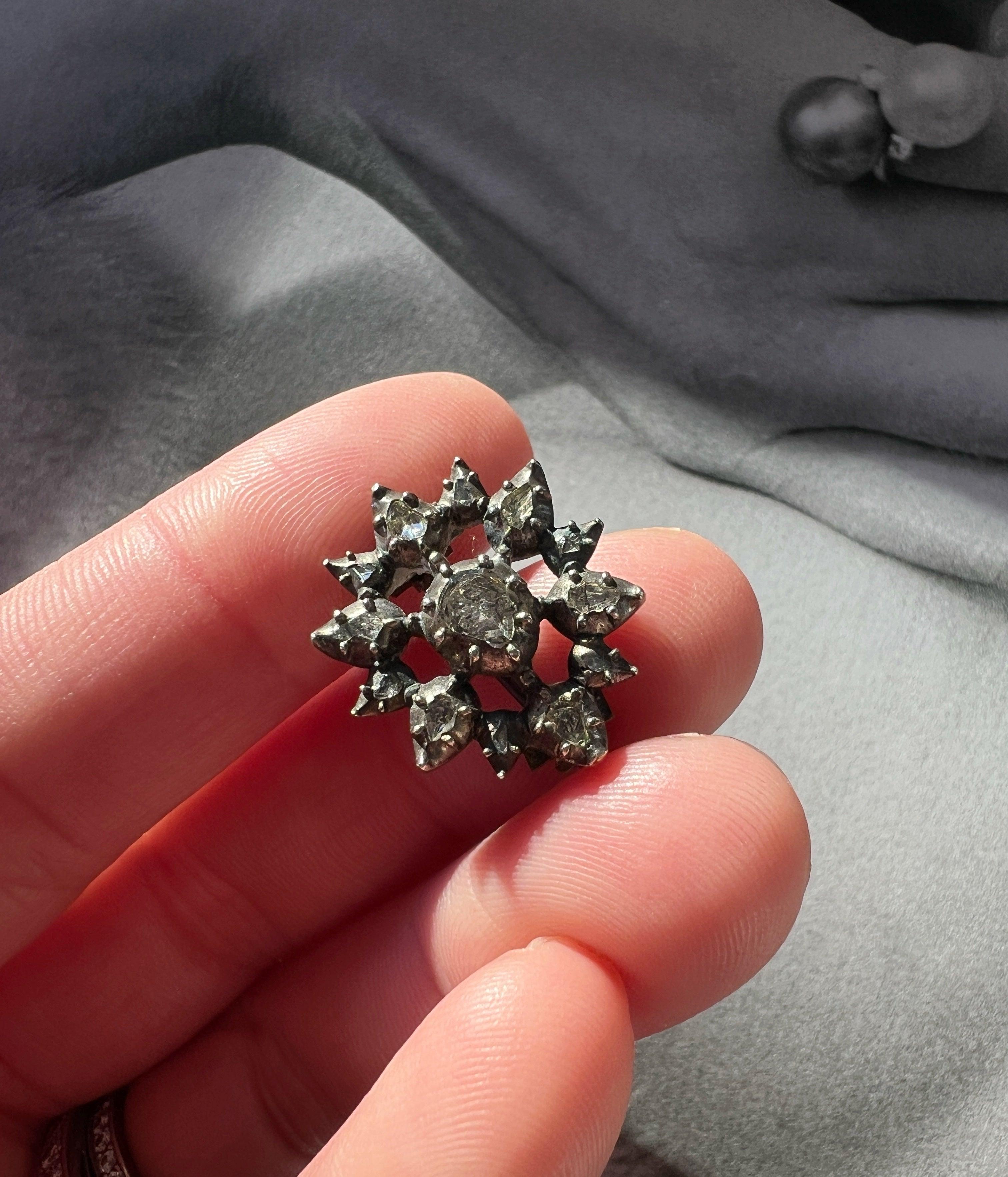 Georgian era 14K gold & silver diamond heart brooch