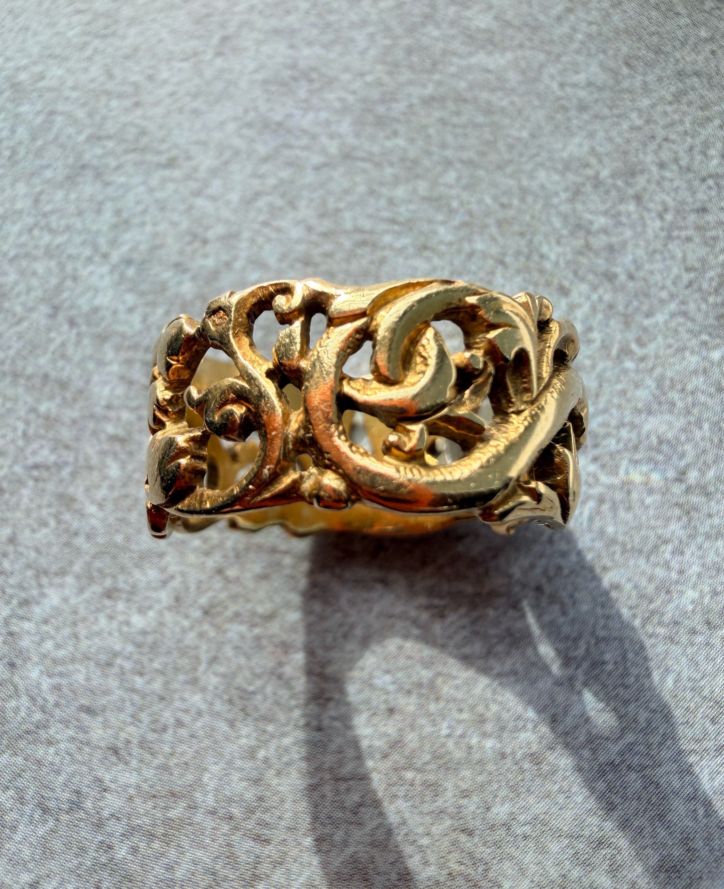 French Art nouveau 18K gold chimera snake diamond ring