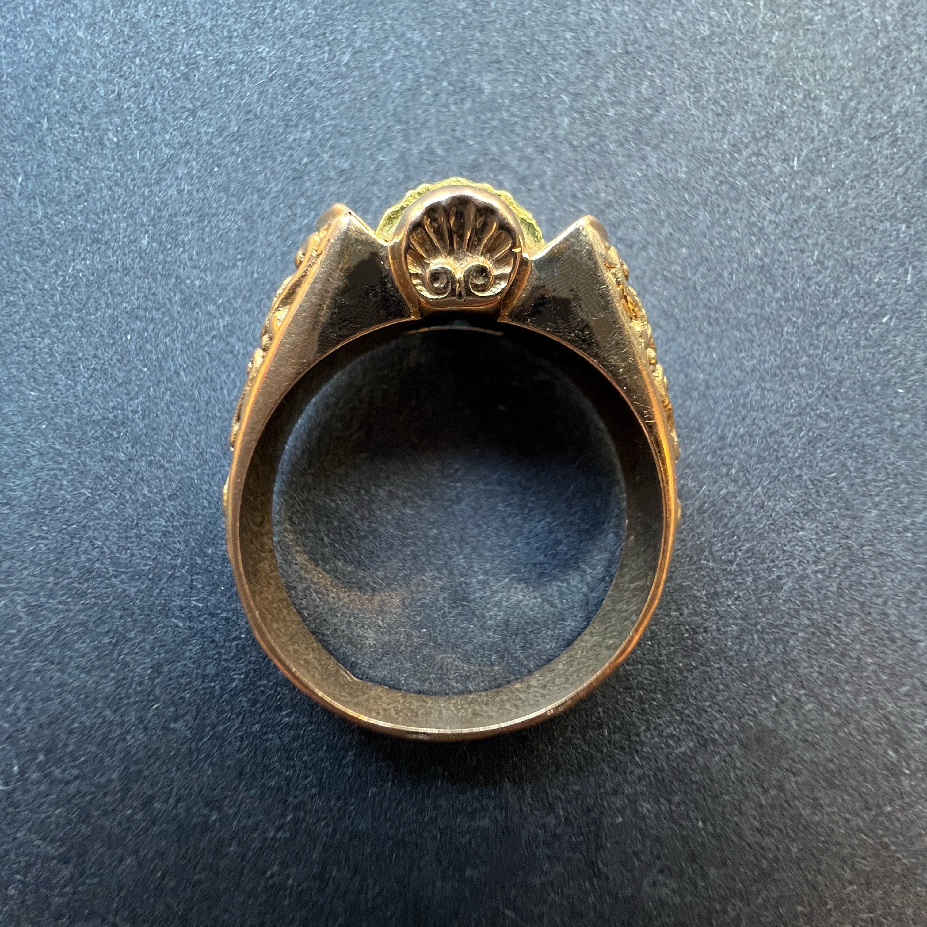 Early 20th Century Portuguese 19.2K Gold Shell Ring