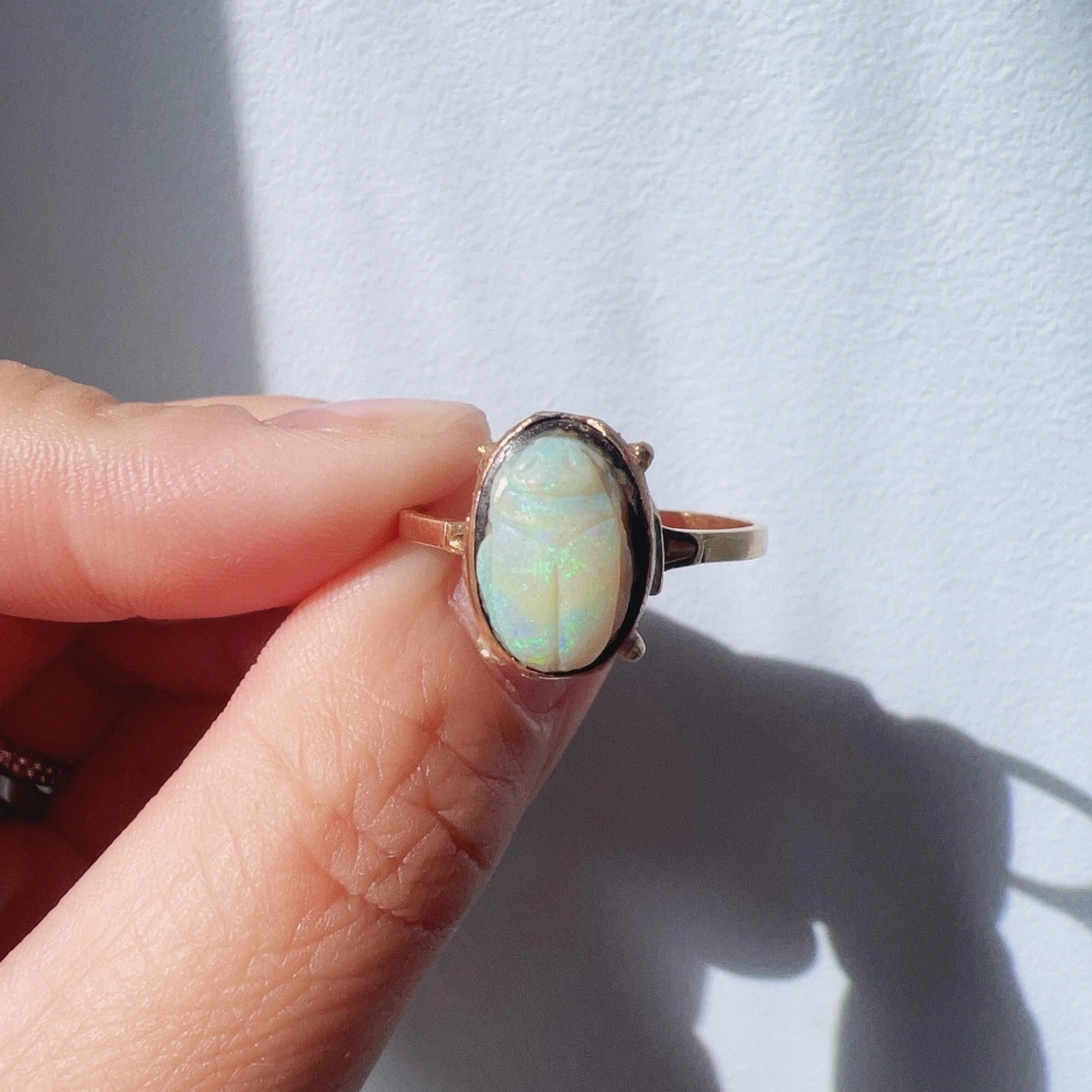 Victorian era 18K gold opal scarab ring - Curiously timeless