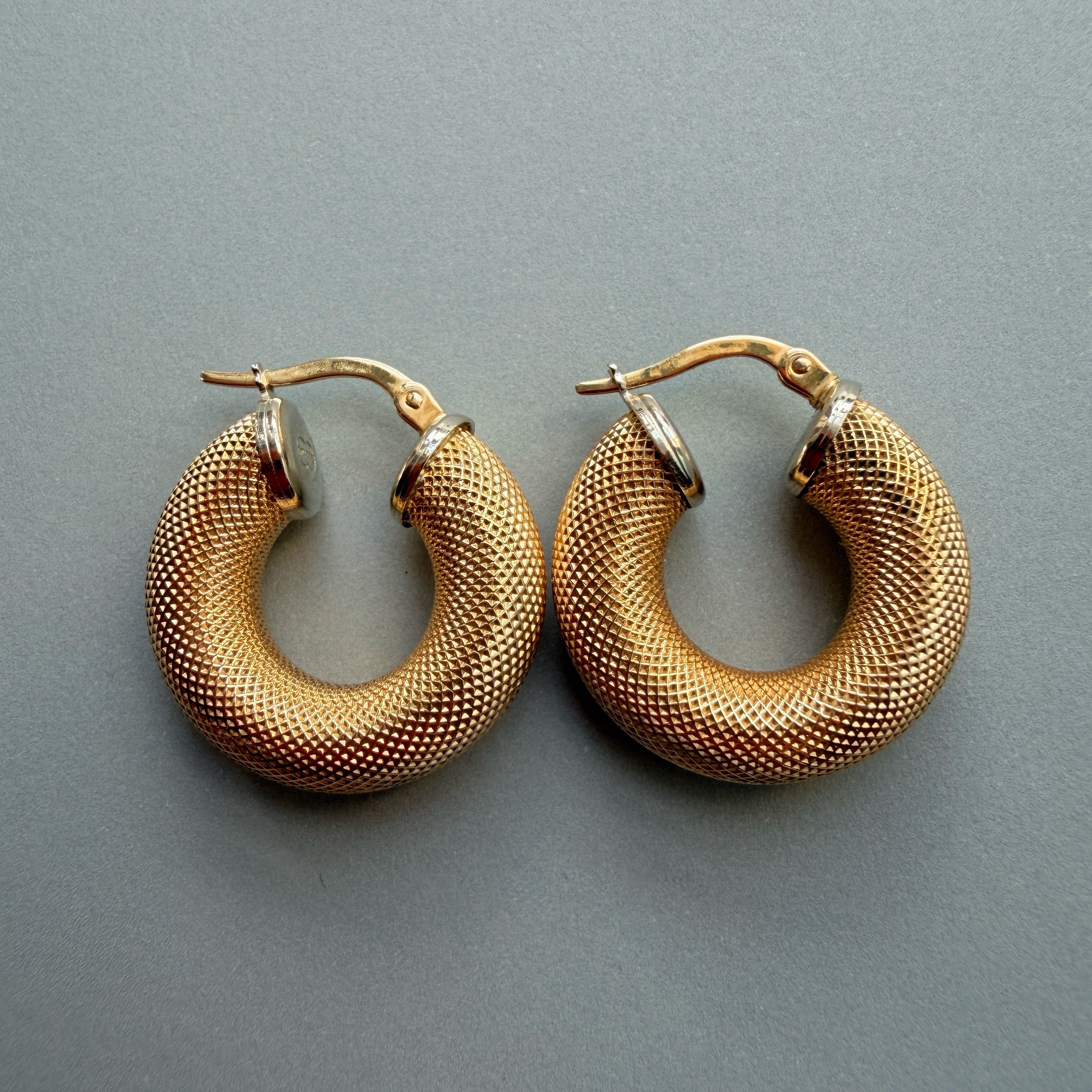 Vintage 18K woven gold hoop earrings