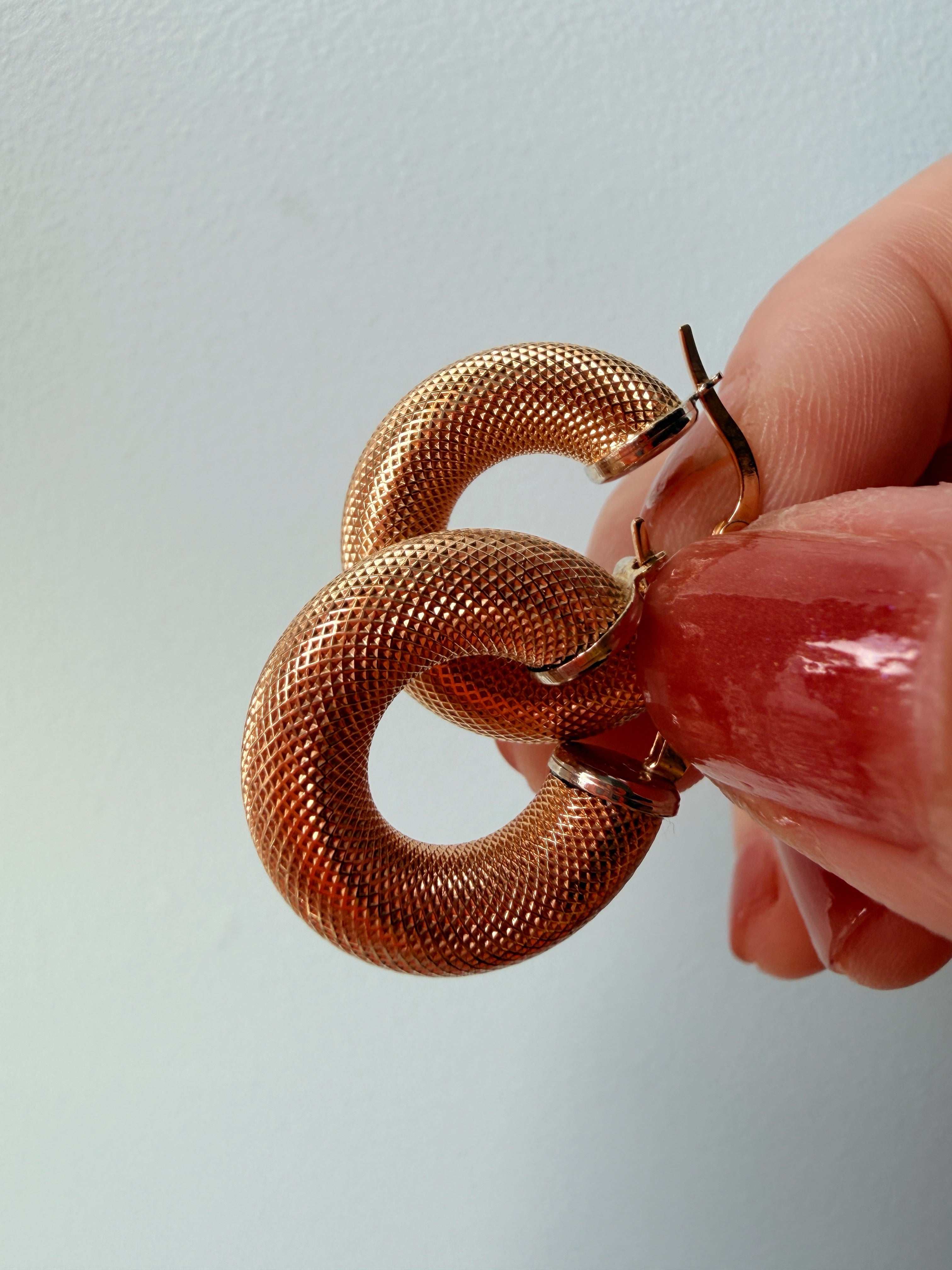 Vintage 18K woven yellow gold hoop earrings