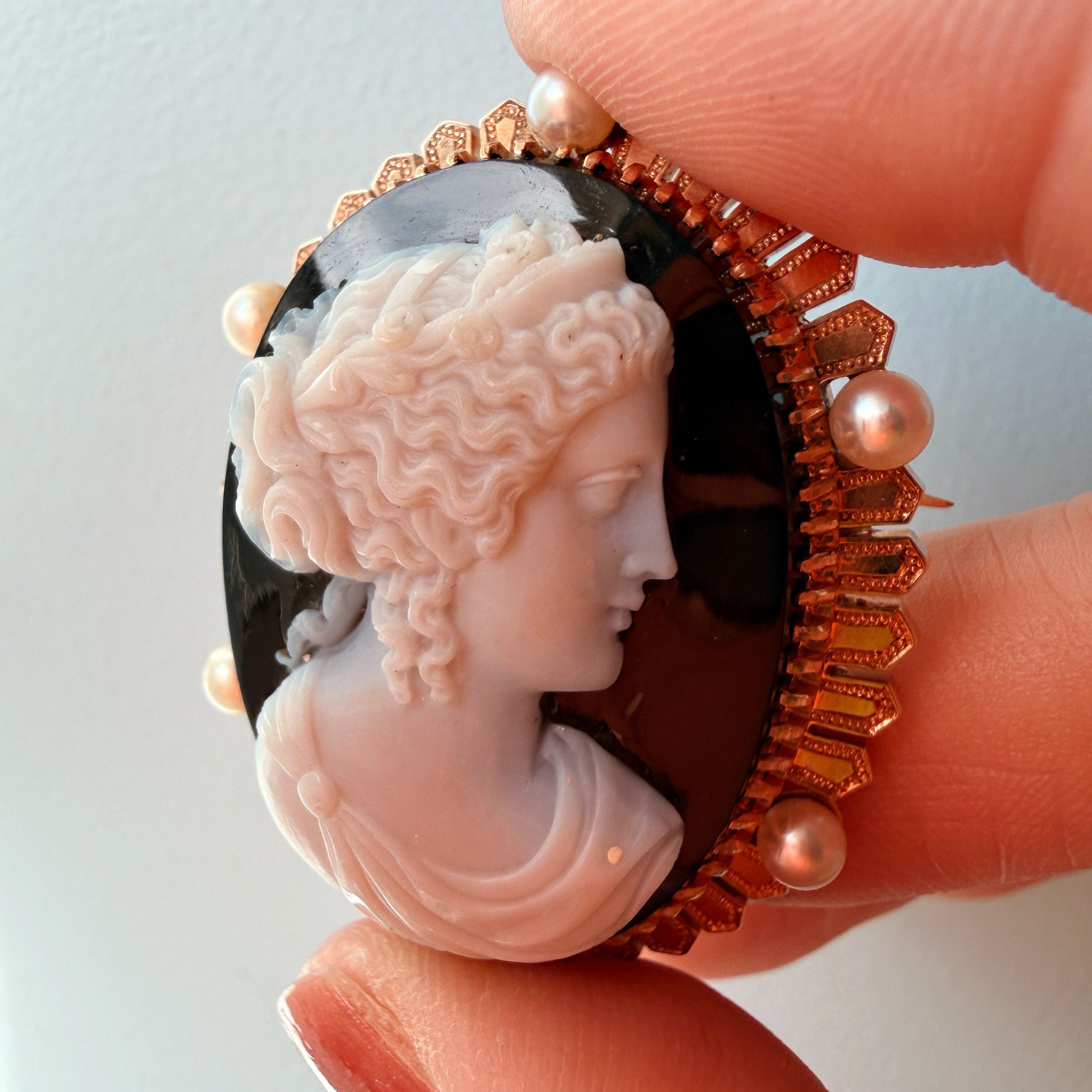 Victorian Era French 18K Gold and Onyx Cameo Brooch with Pearls