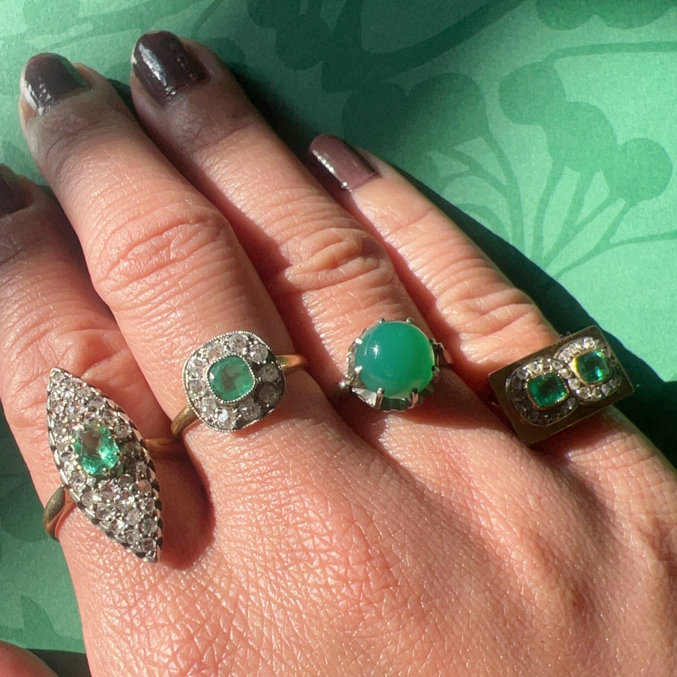 Victorian 18K Gold Emerald and diamond Ring
