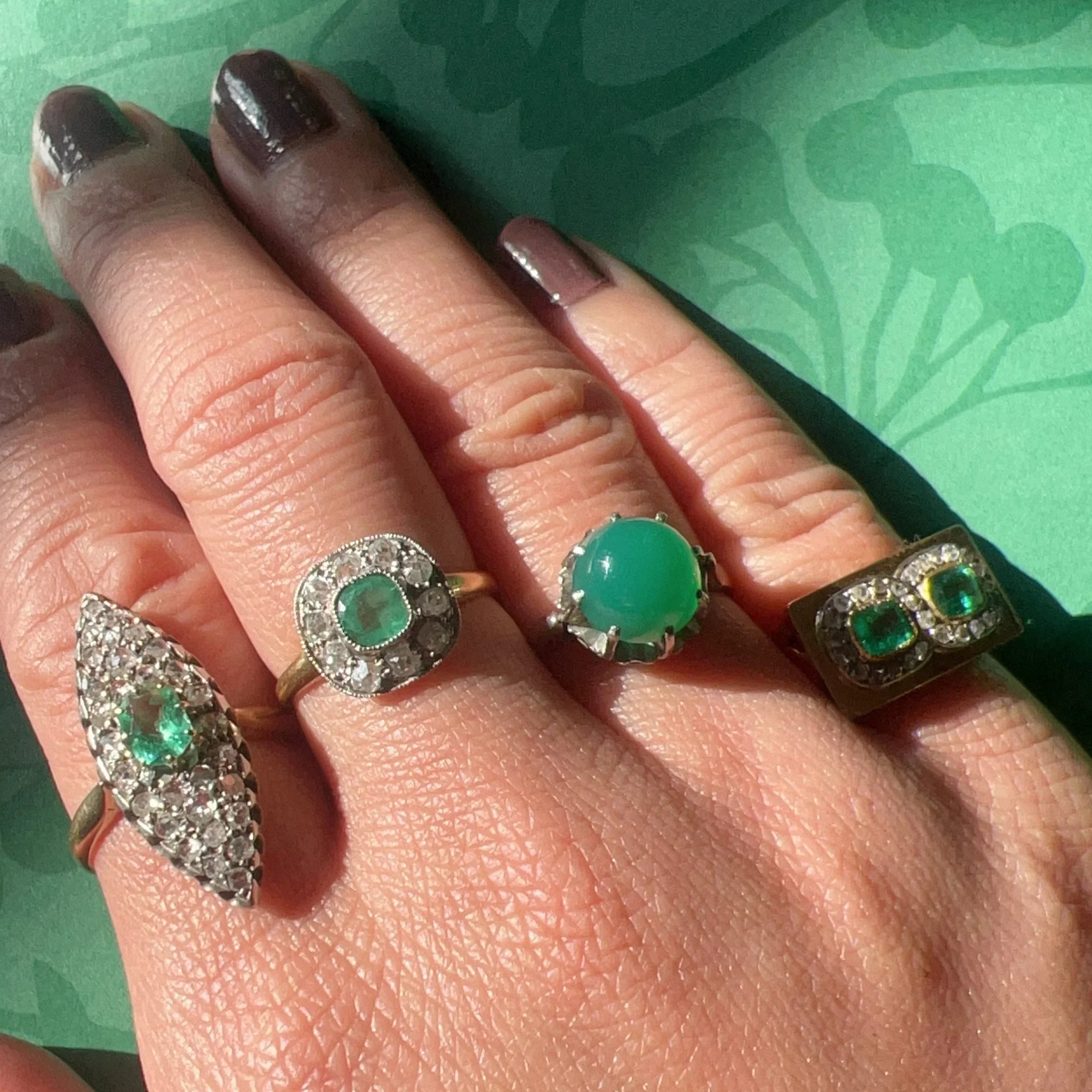 Victorian 18K Gold Emerald and diamond Ring