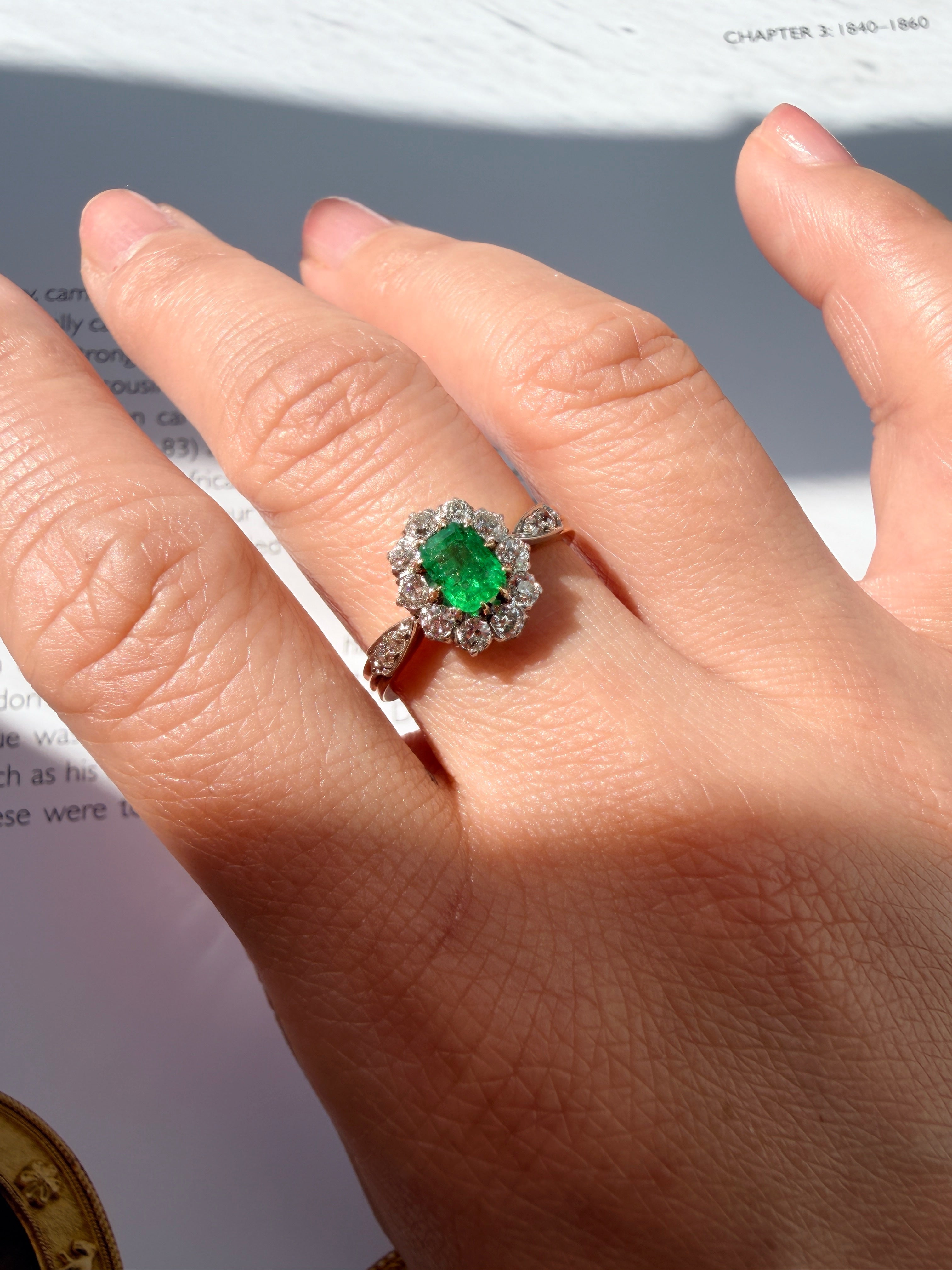 French antique 18K gold emerald diamond ring