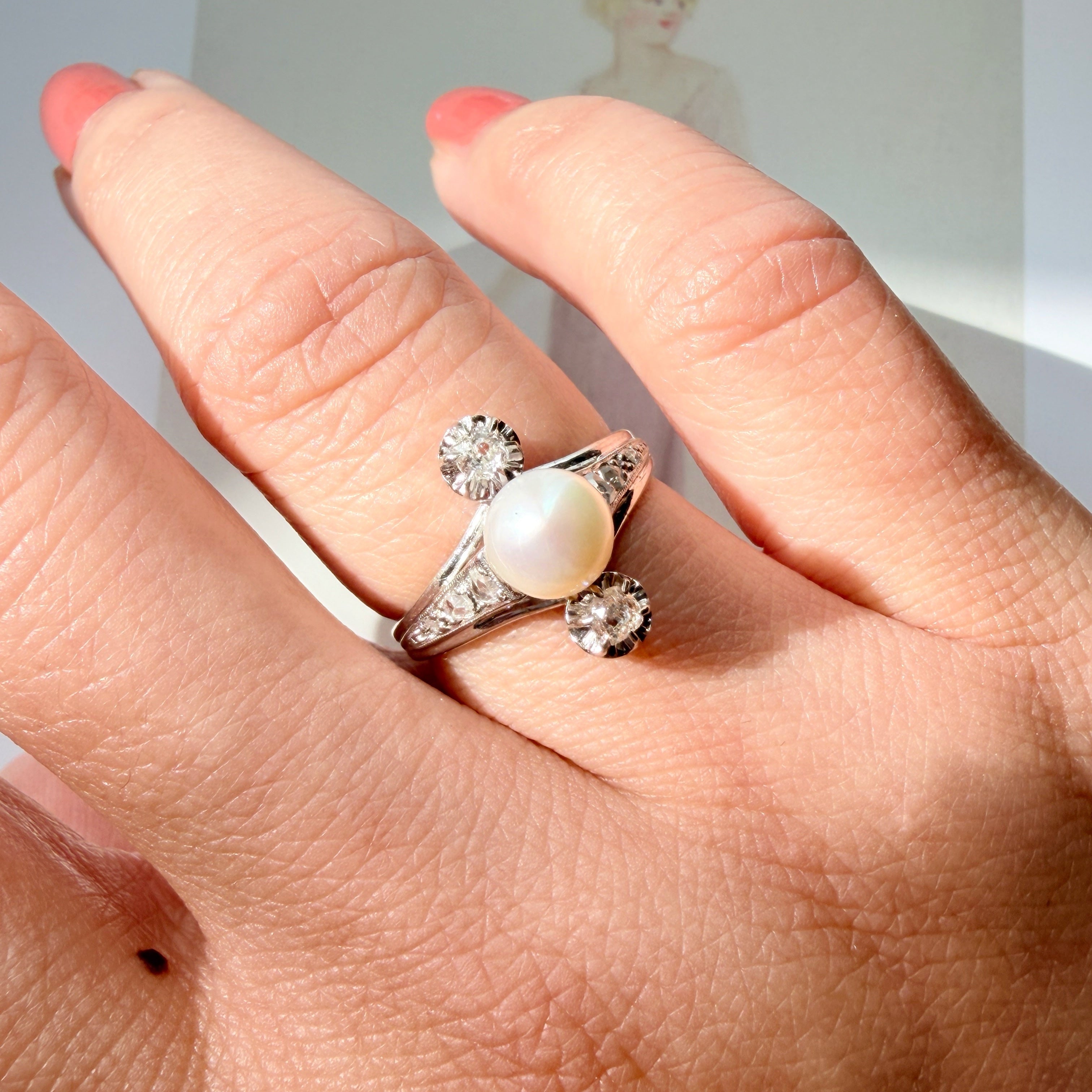French vintage 18K white gold pearl diamond ring