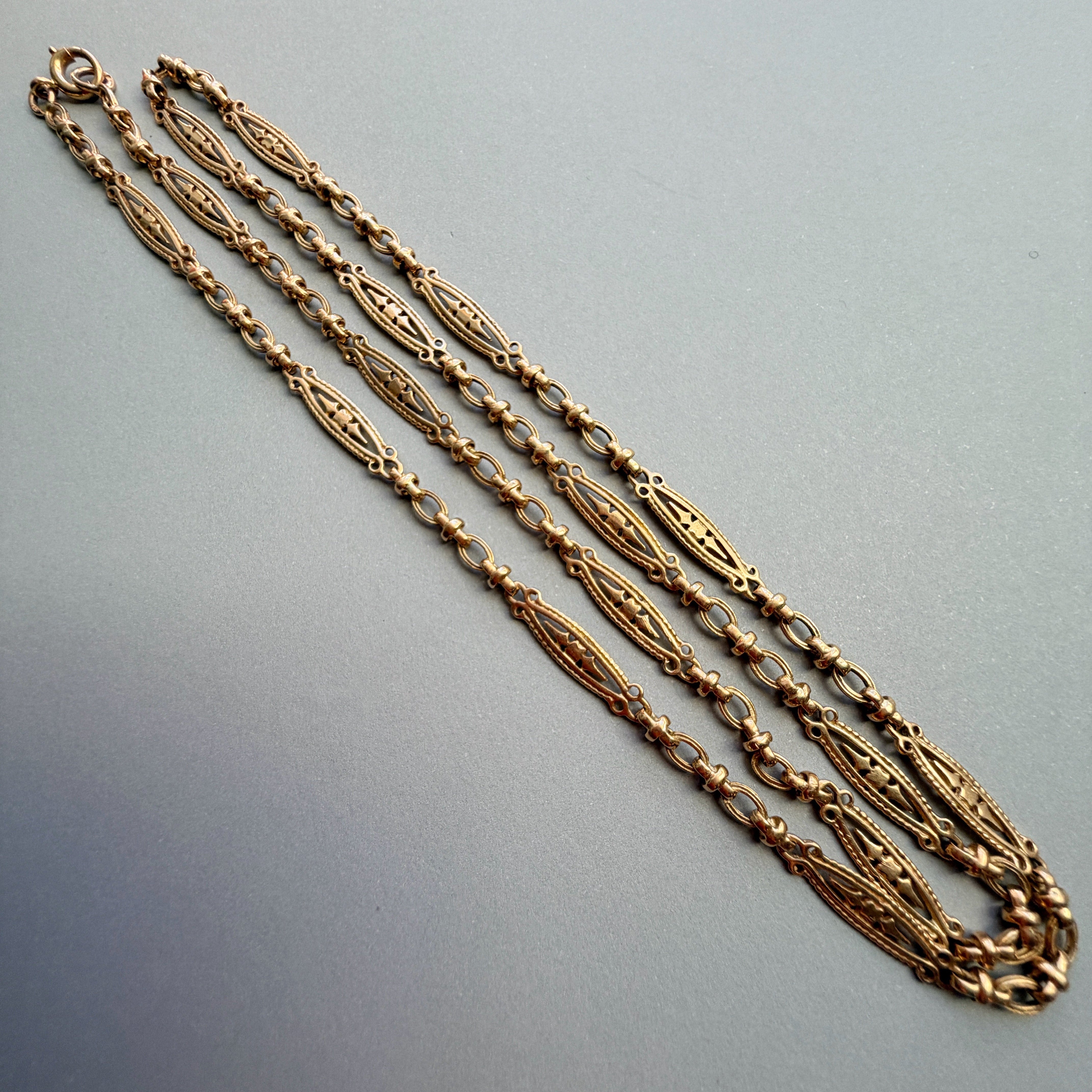 Victorian era 18K gold yellow gold link chain necklace