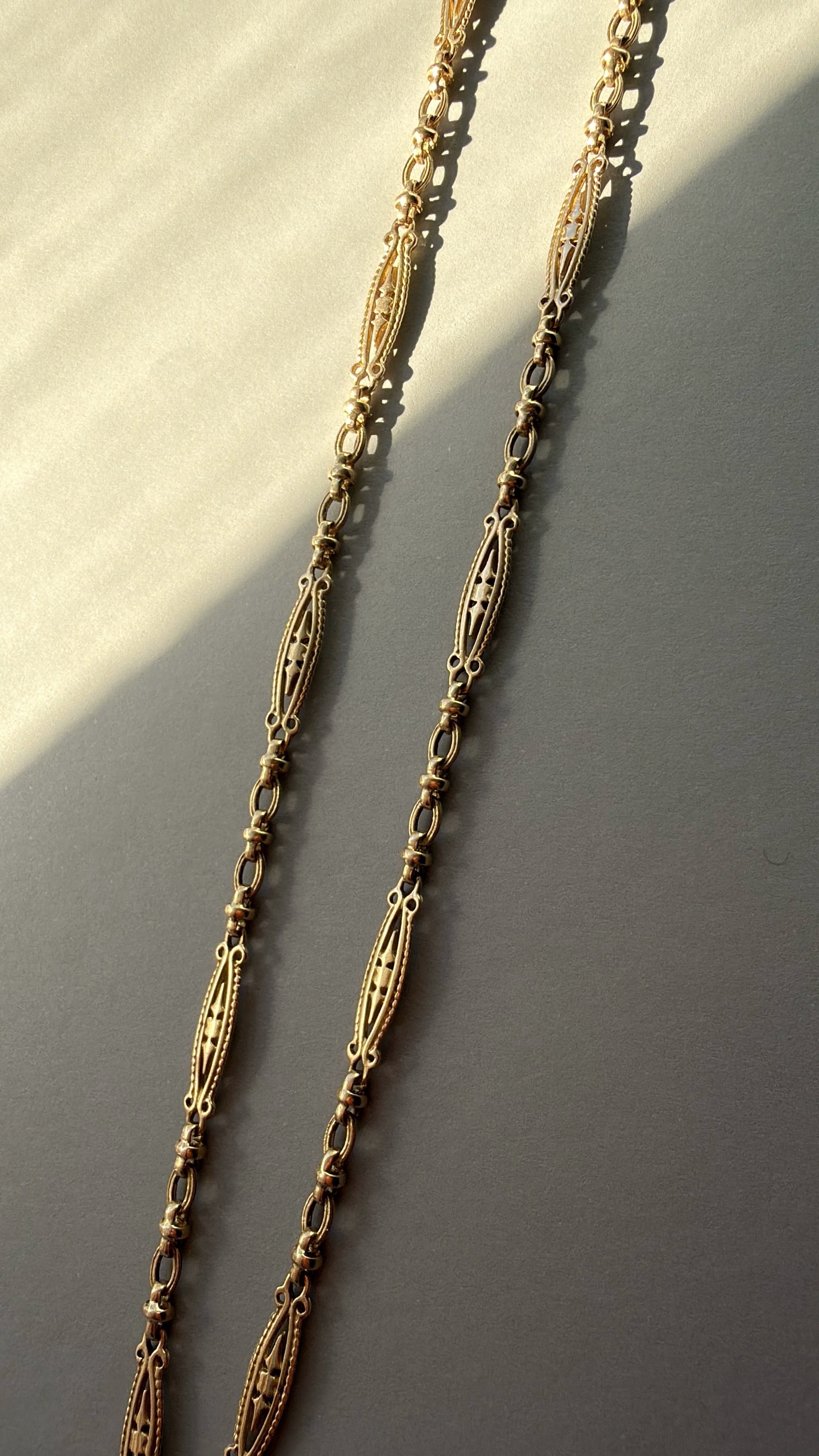 Victorian era 18K gold yellow gold link chain necklace