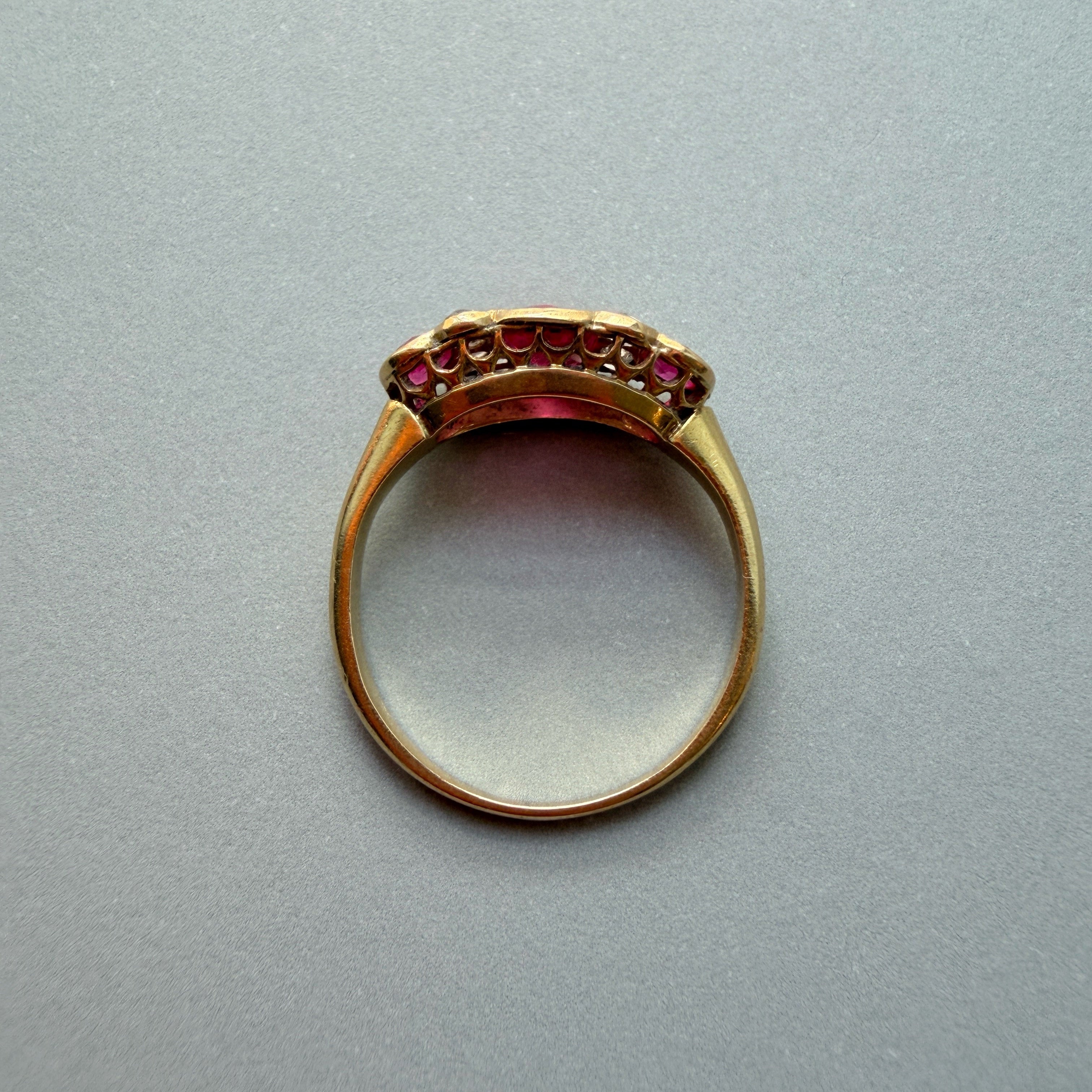 Antique 18K Gold Pink Sapphires diamond ring