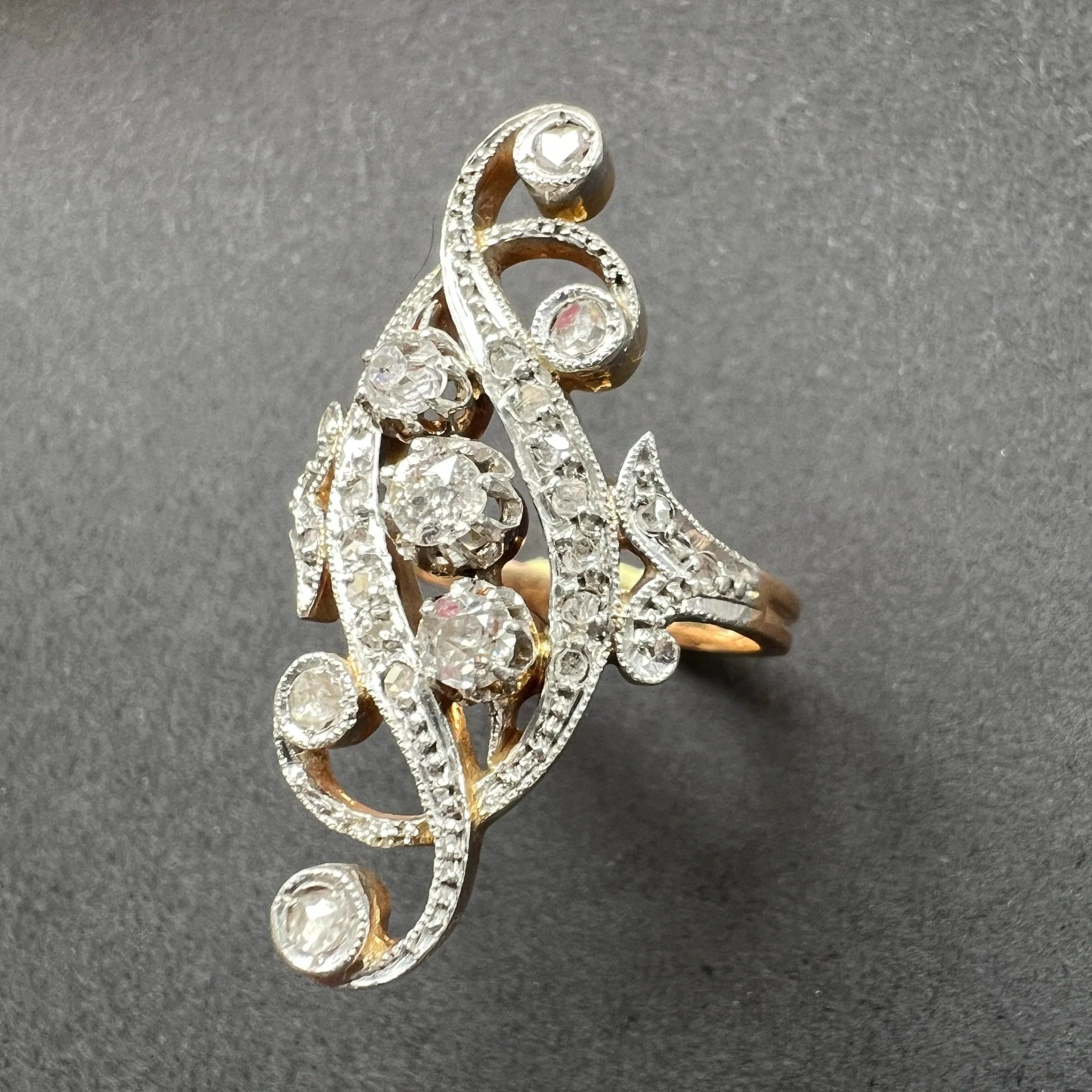Antique Victorian era 18K gold diamond scroll ring - Curiously timeless