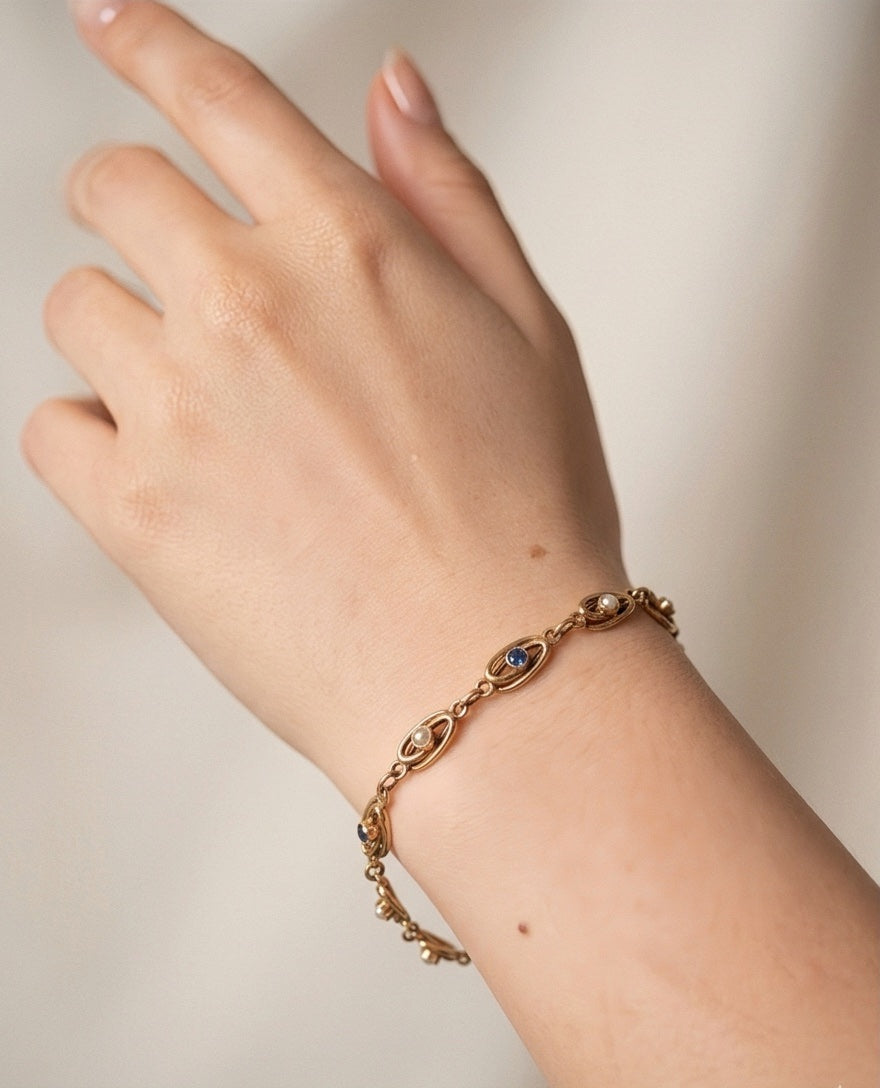 Antique 18k yellow gold blue sapphire pearl link bracelet