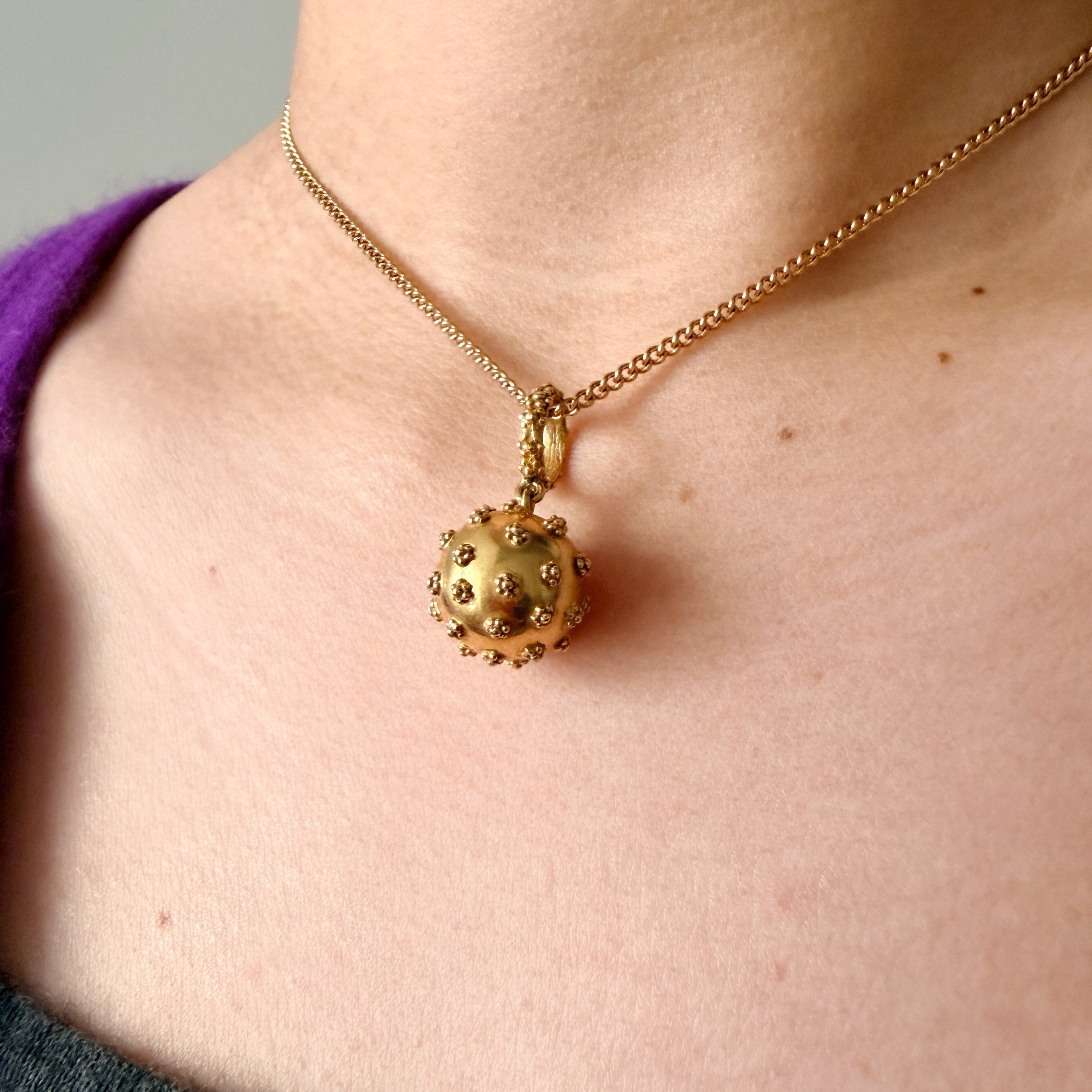 Antique Georgian 18K Yellow Gold Orb Pendant with granulations