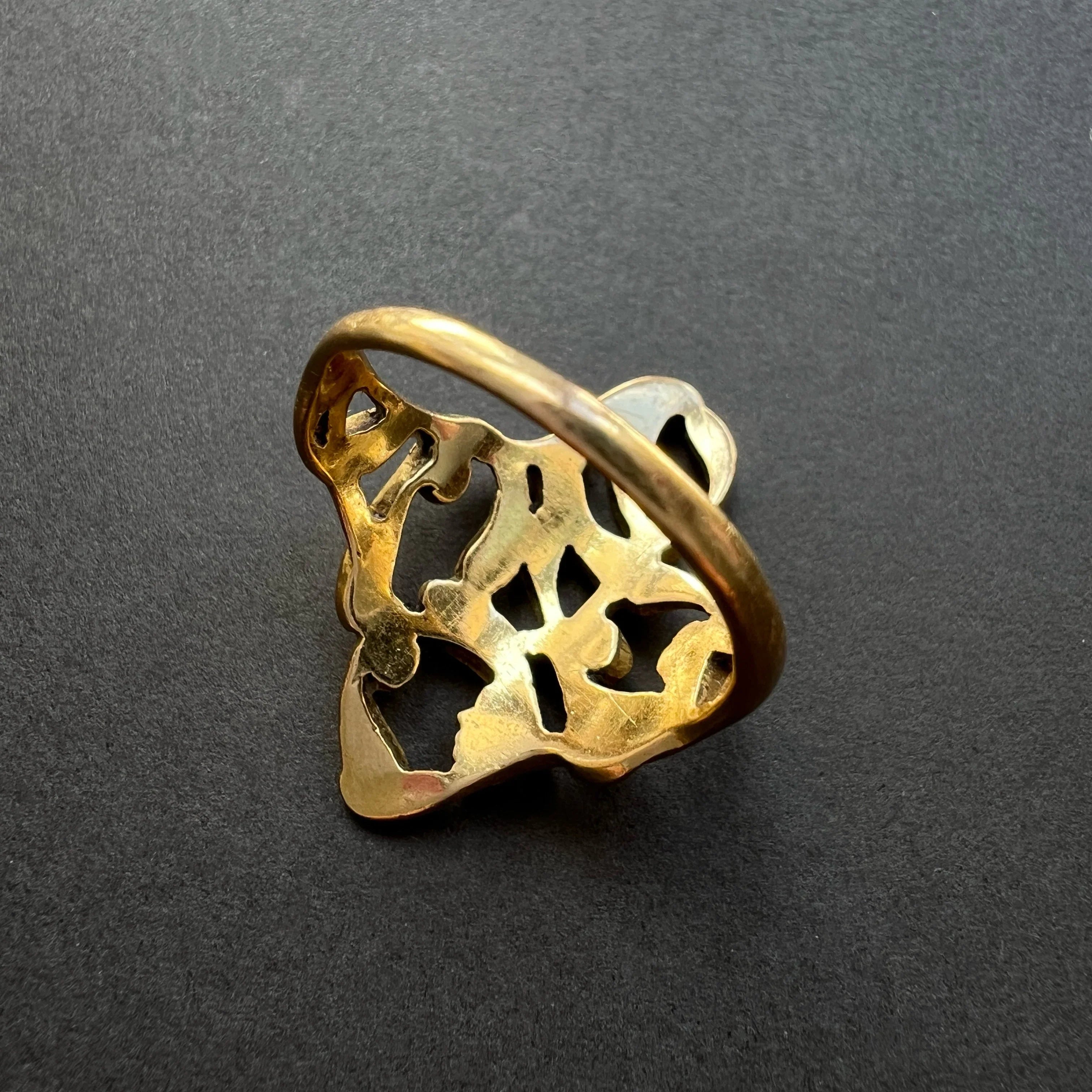 French Art Nouveau 18K Gold Mistletoe Ring