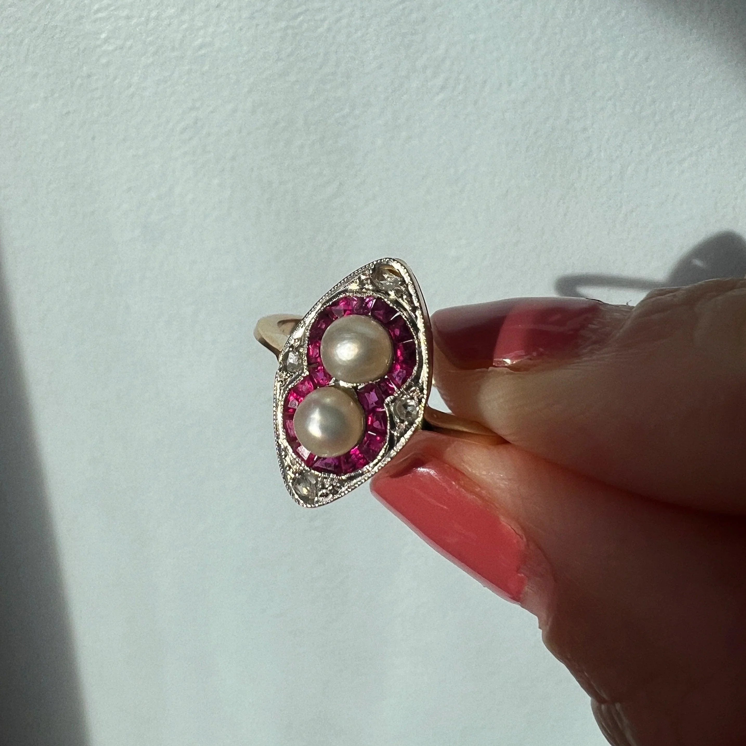 Art Deco era 18K gold pearl ruby diamond ring - Curiously timeless