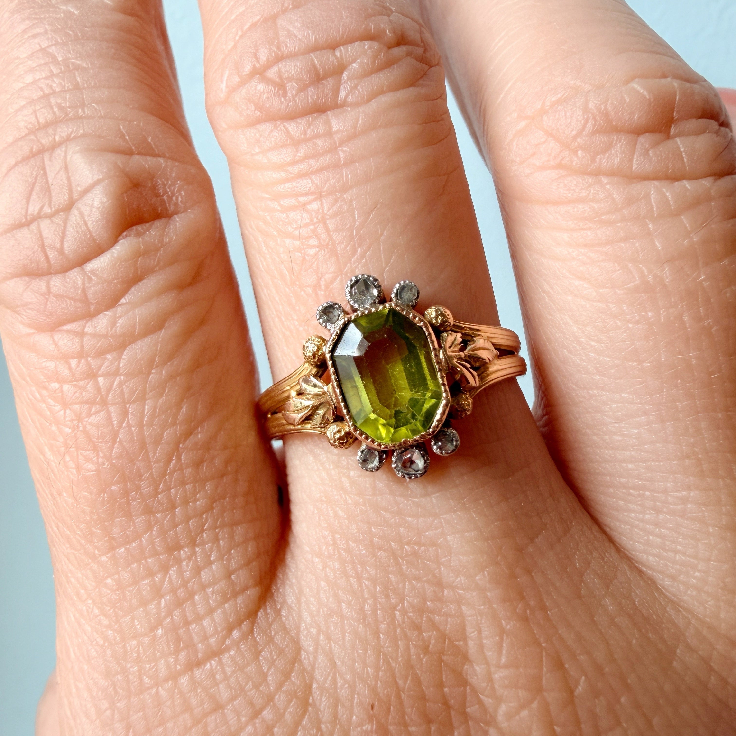 Victorian era 18K gold peridot diamond ring