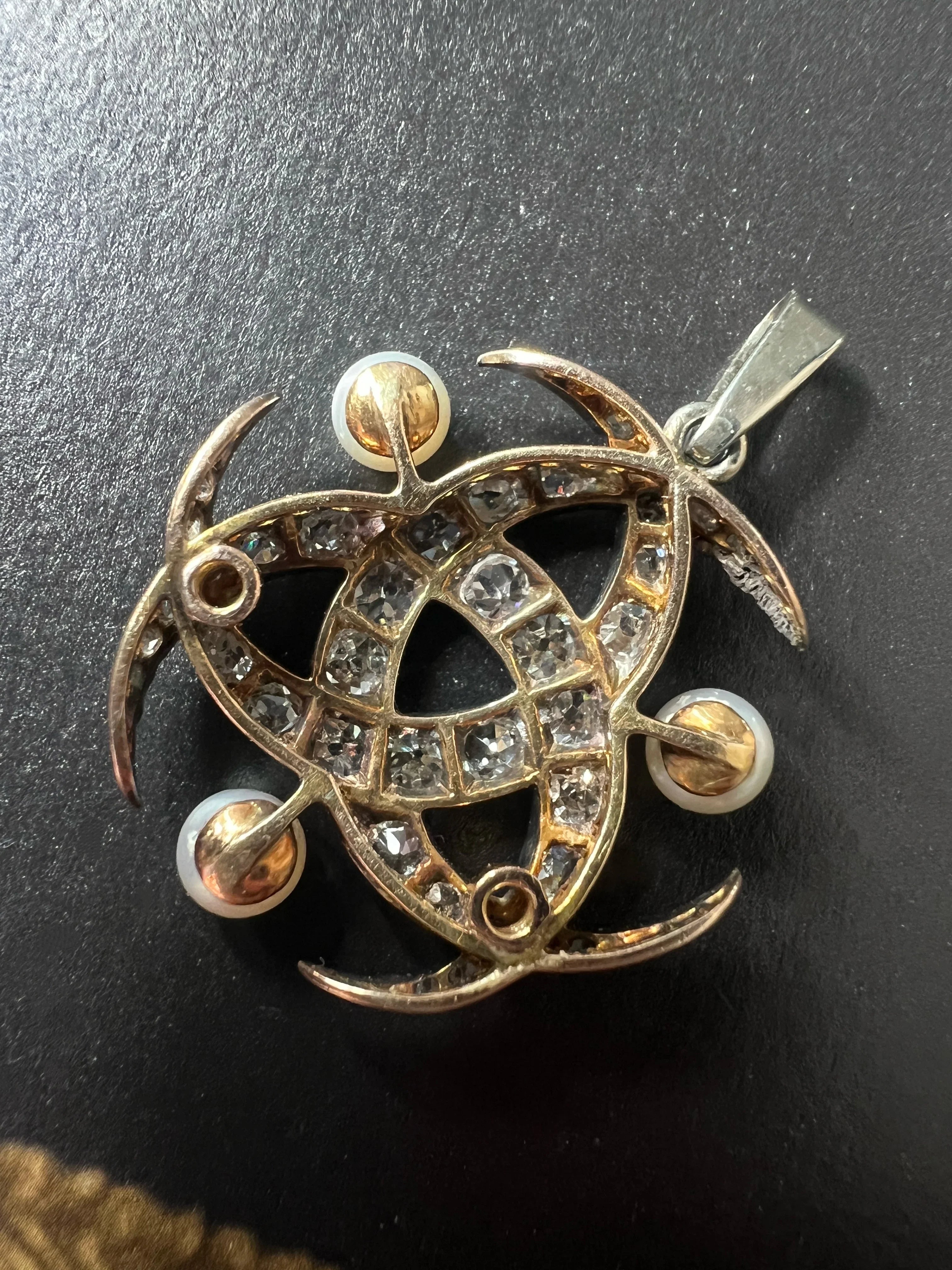 Victorian 18K gold triple diamond crescent moon Pendant