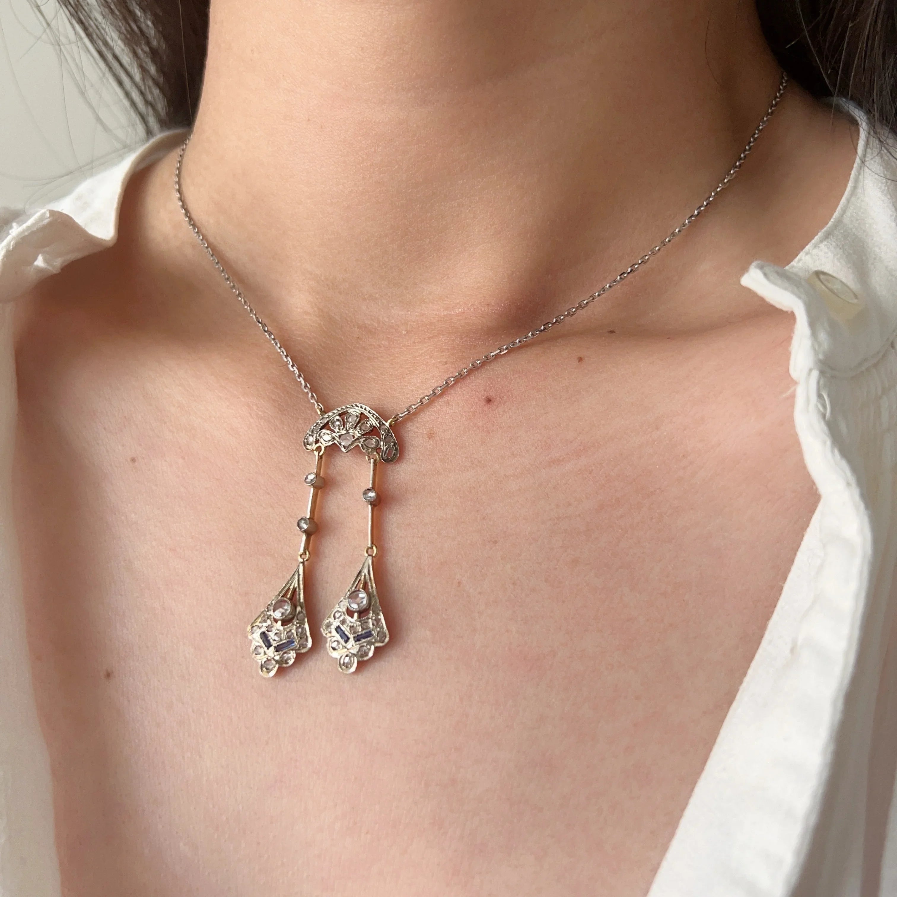 French Art Deco 18K White Gold Négligé Necklace with Diamonds & Blue Sapphires
