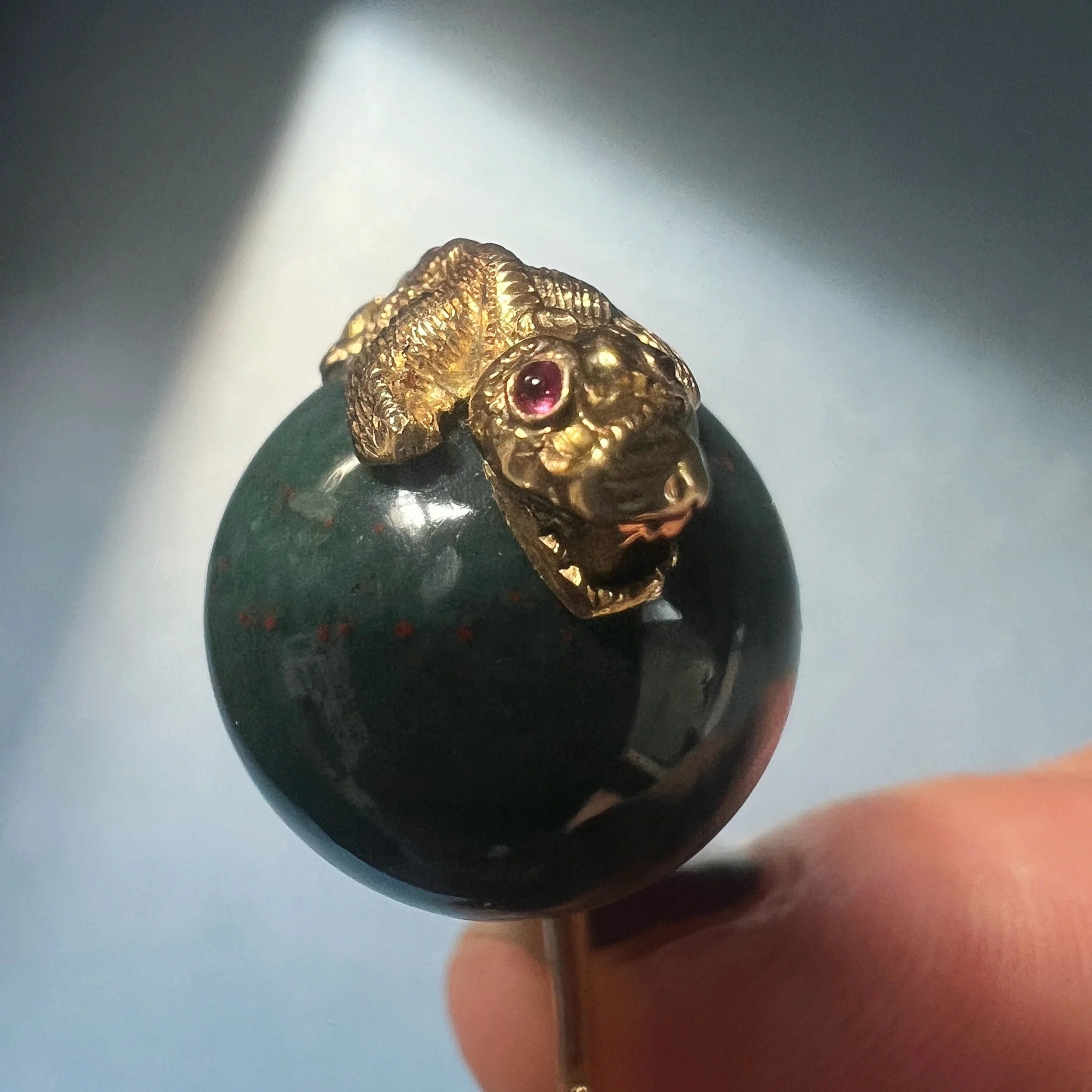 Victorian 18K Gold Bloodstone Crocodile/Lizard Stick Pin