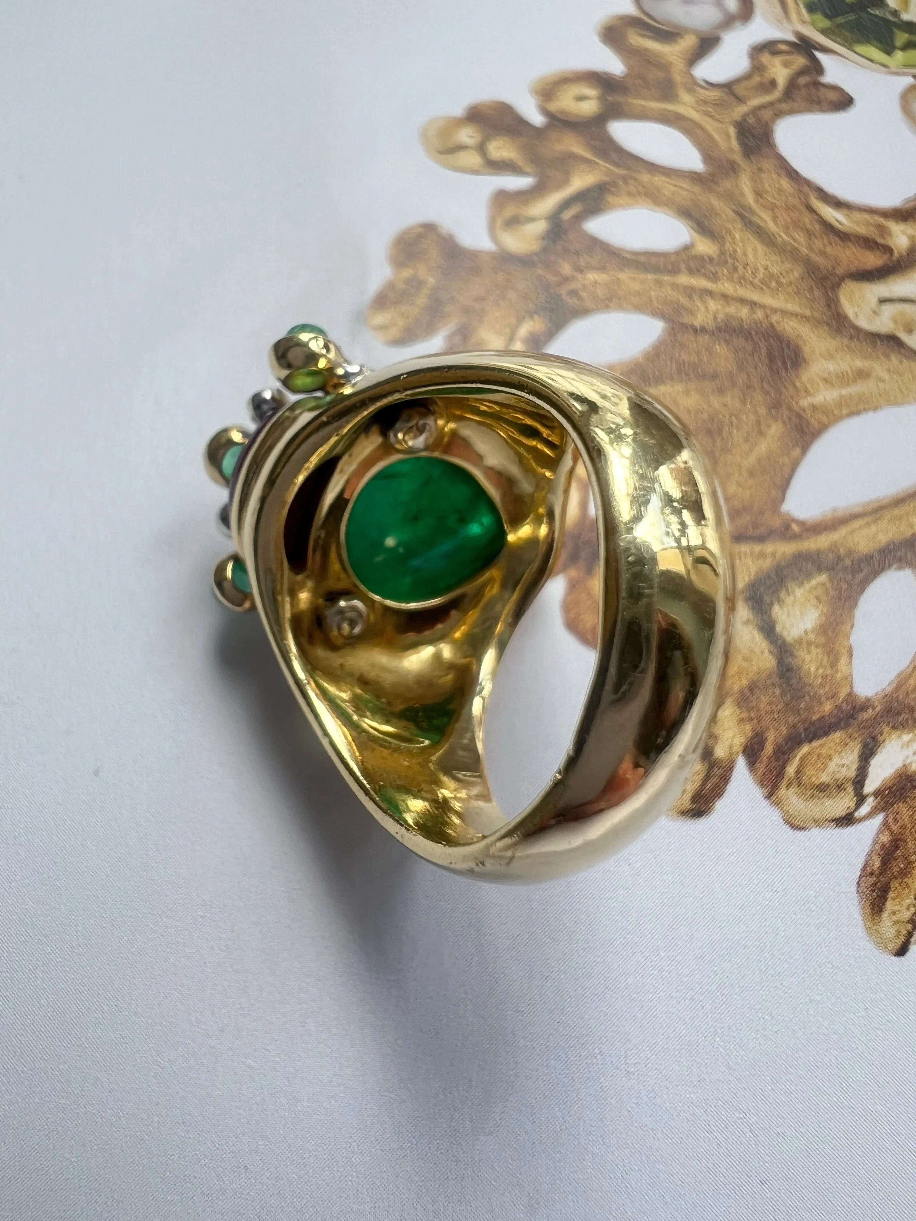 Maria Grazia Baldan 18K gold Emerald Ruby Diamonds crowned heart Ring