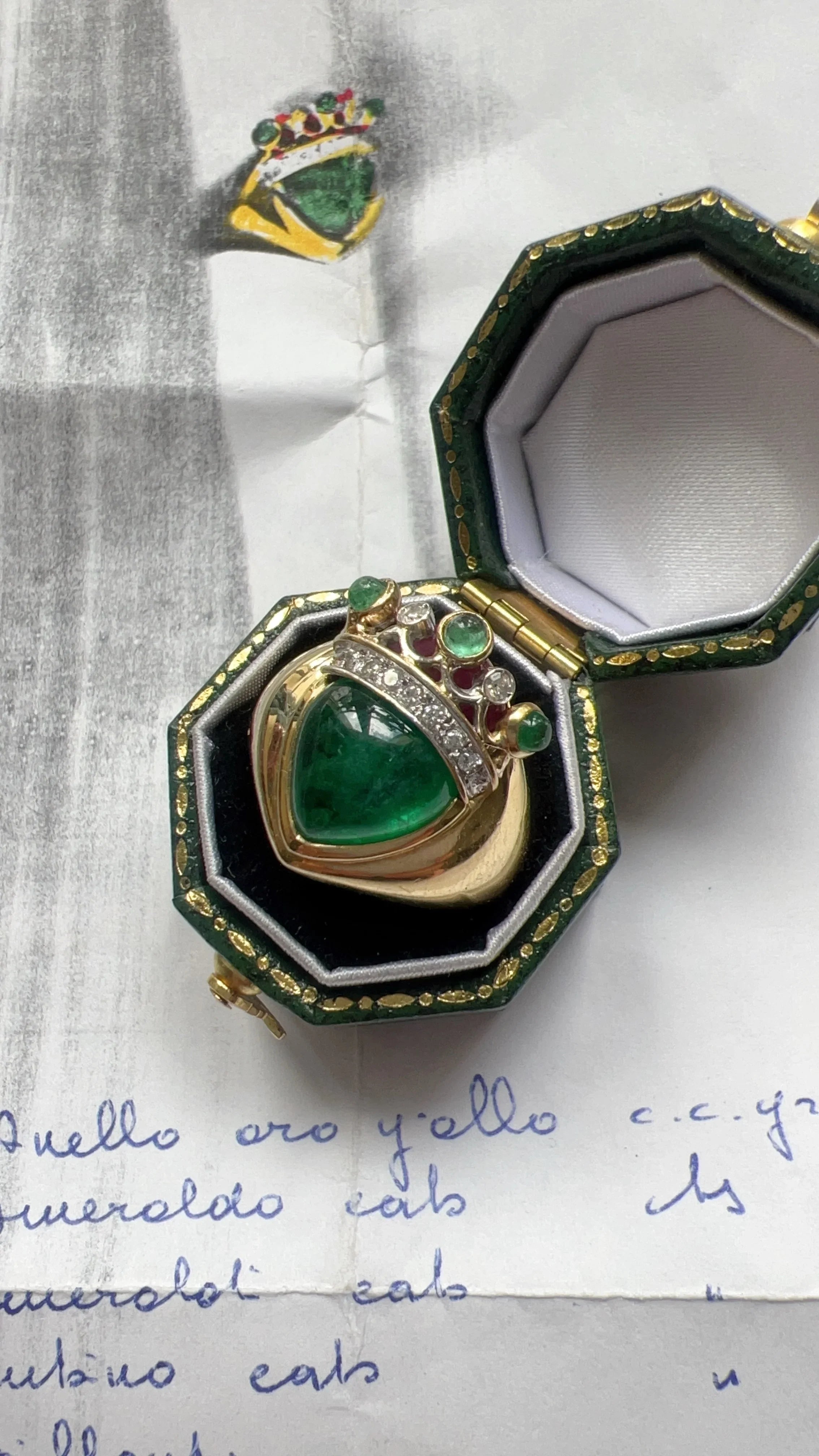 Maria Grazia Baldan 18K yellow gold Emerald & Diamonds crowned heart Ring