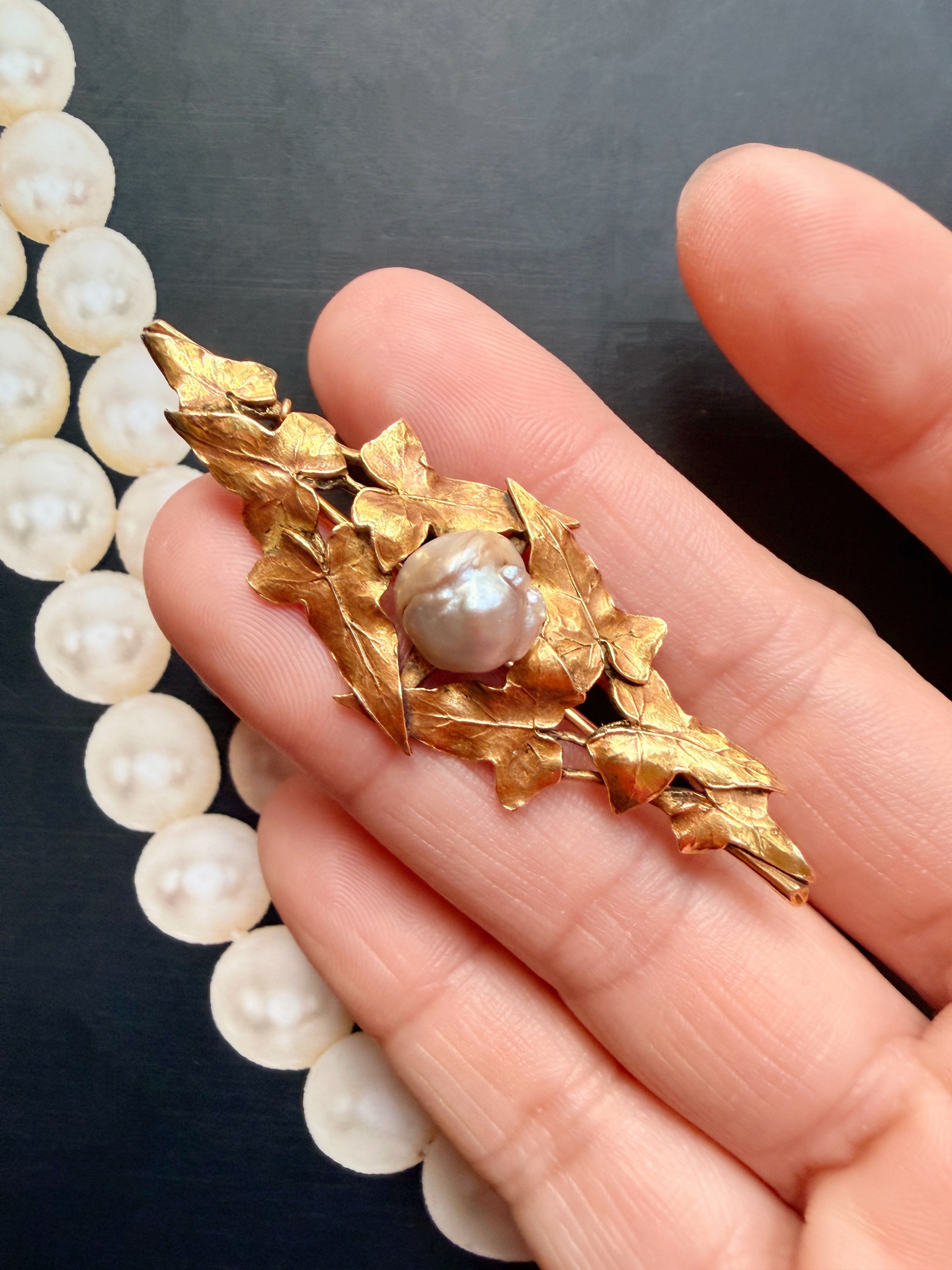 HENRI MIAULT Art Nouveau 18K ivy leaf brooch, certified natural pearl