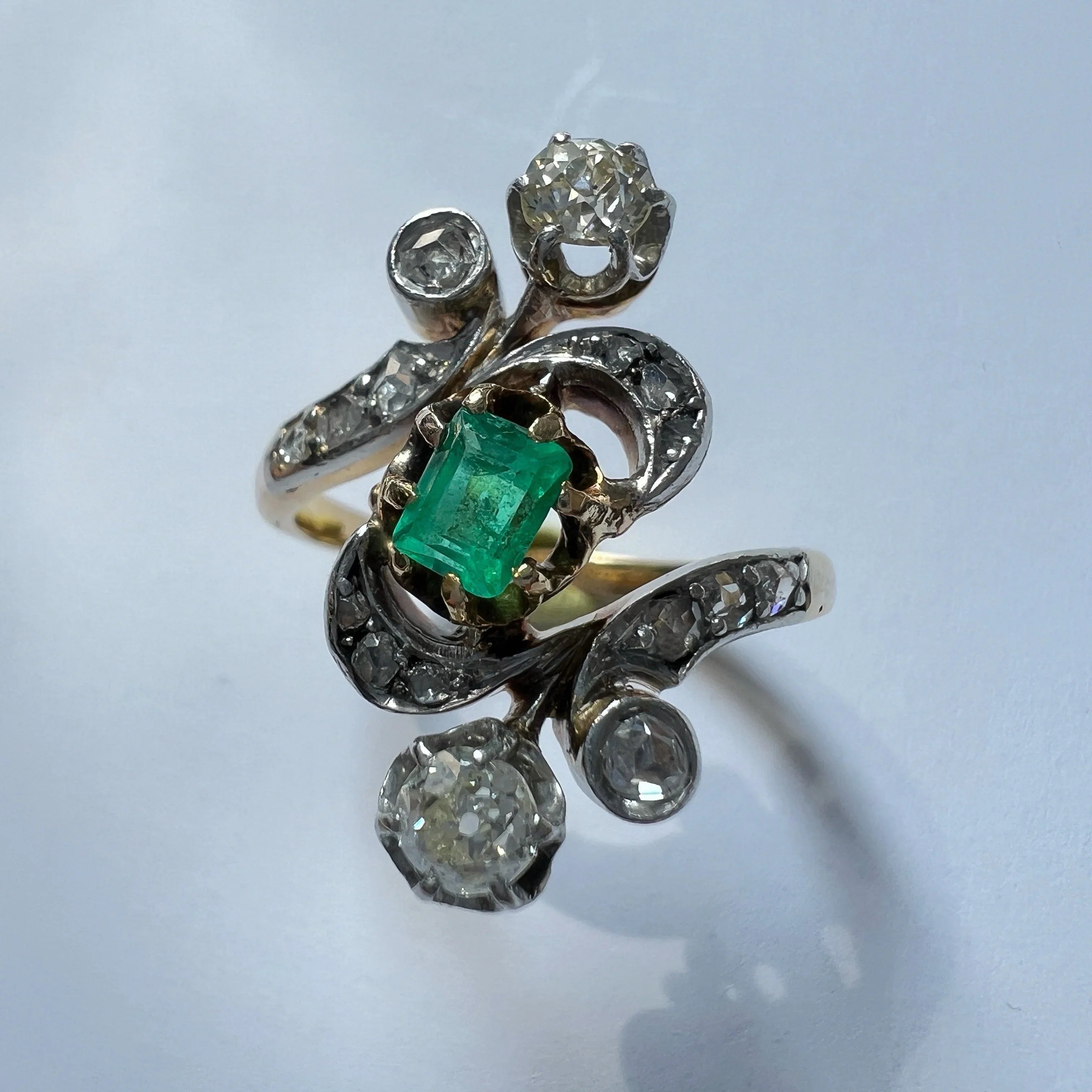 Victorian 18K Gold scroll Emerald & Diamond Ring