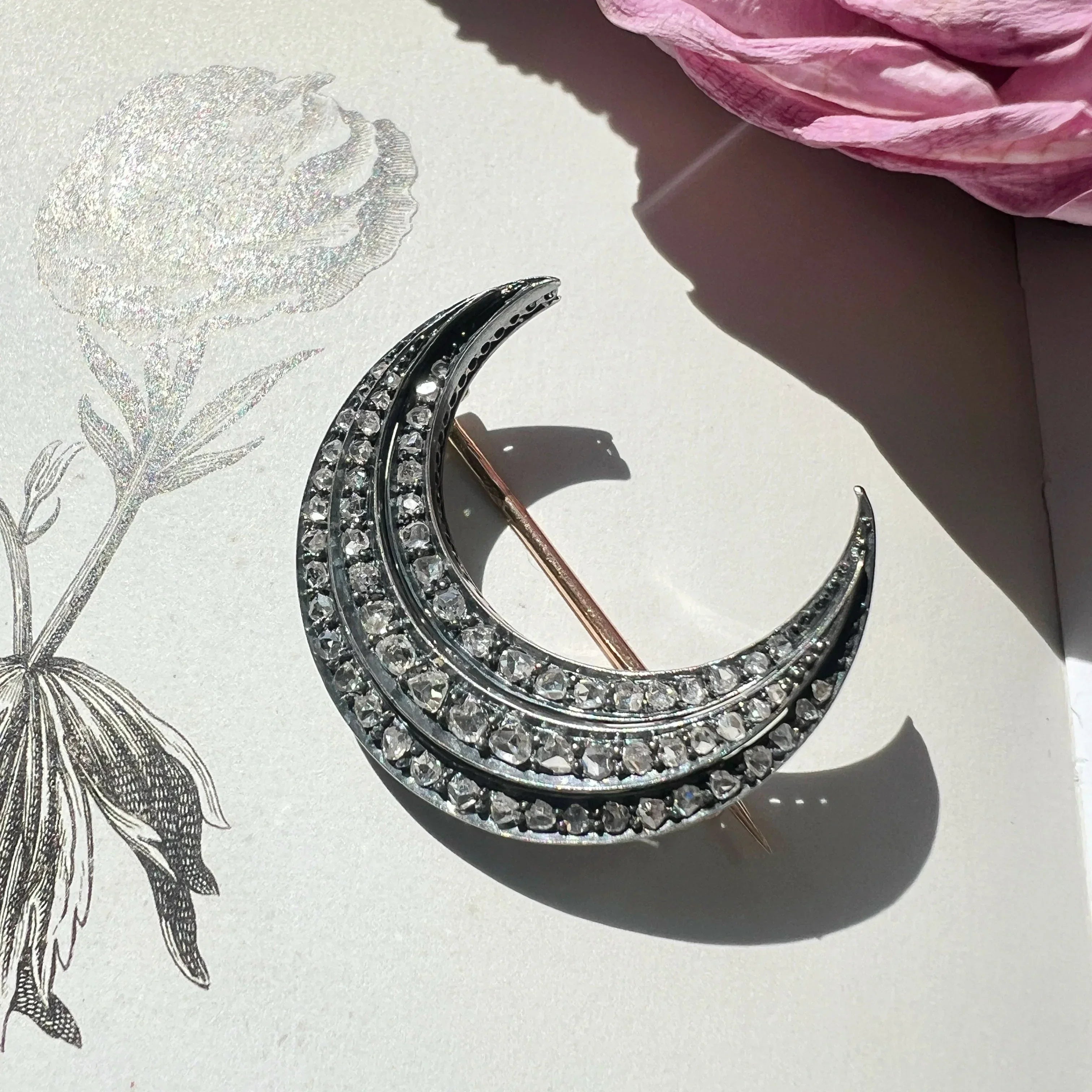 Victorian 18K Gold Rose-Cut Diamond Crescent Moon Brooch