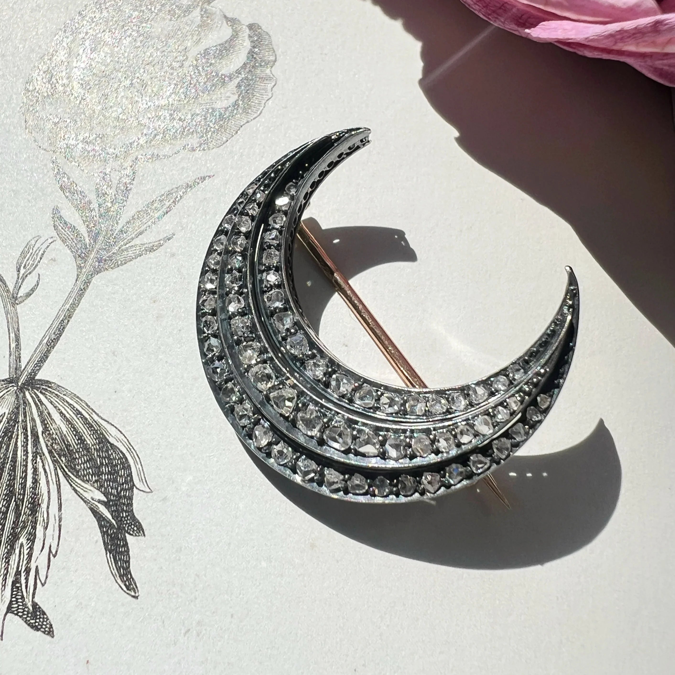Victorian 18K Gold Rose-Cut Diamond Crescent Moon Brooch