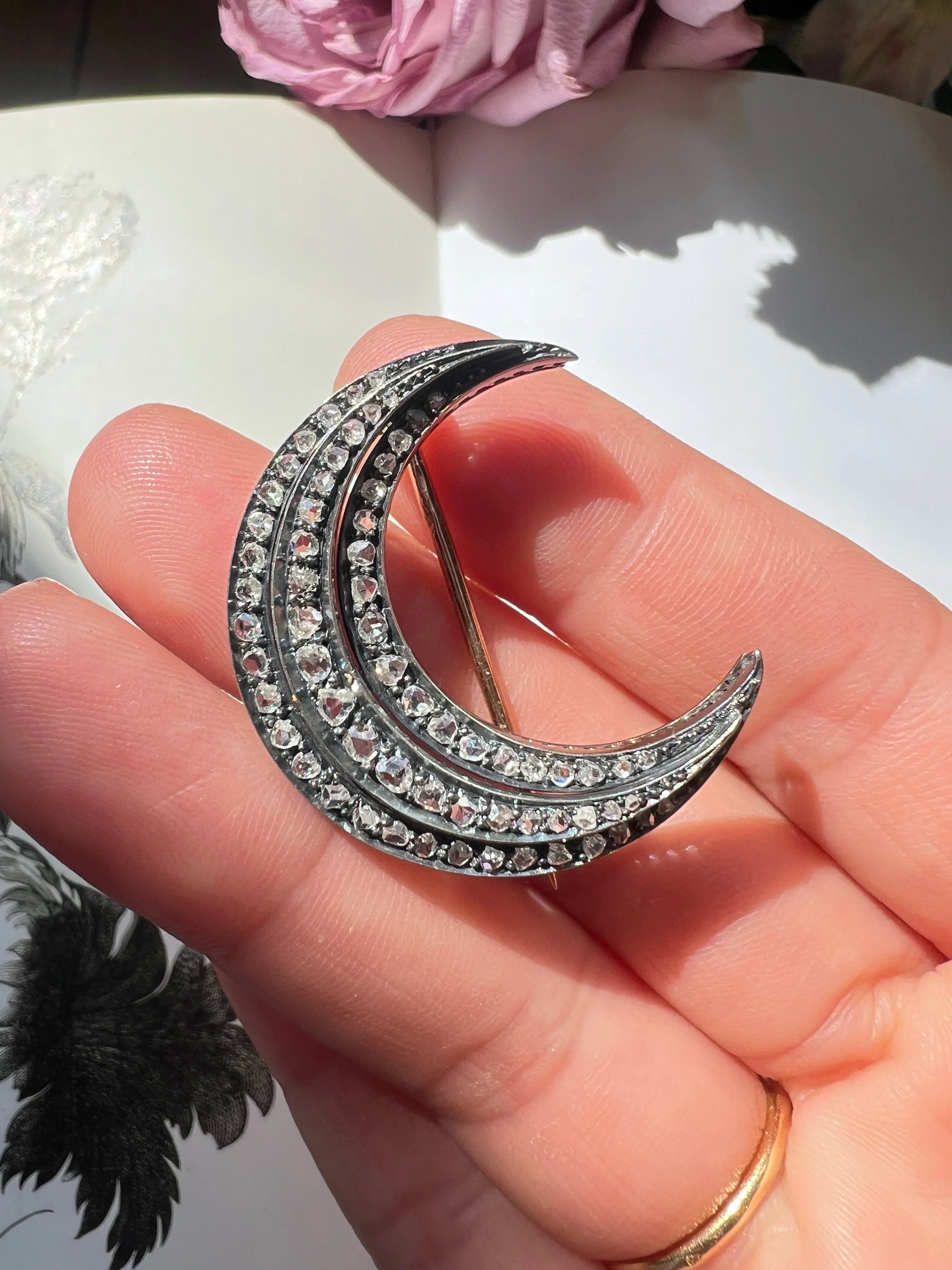 Victorian 18K Gold Rose-Cut Diamond Crescent Moon Brooch