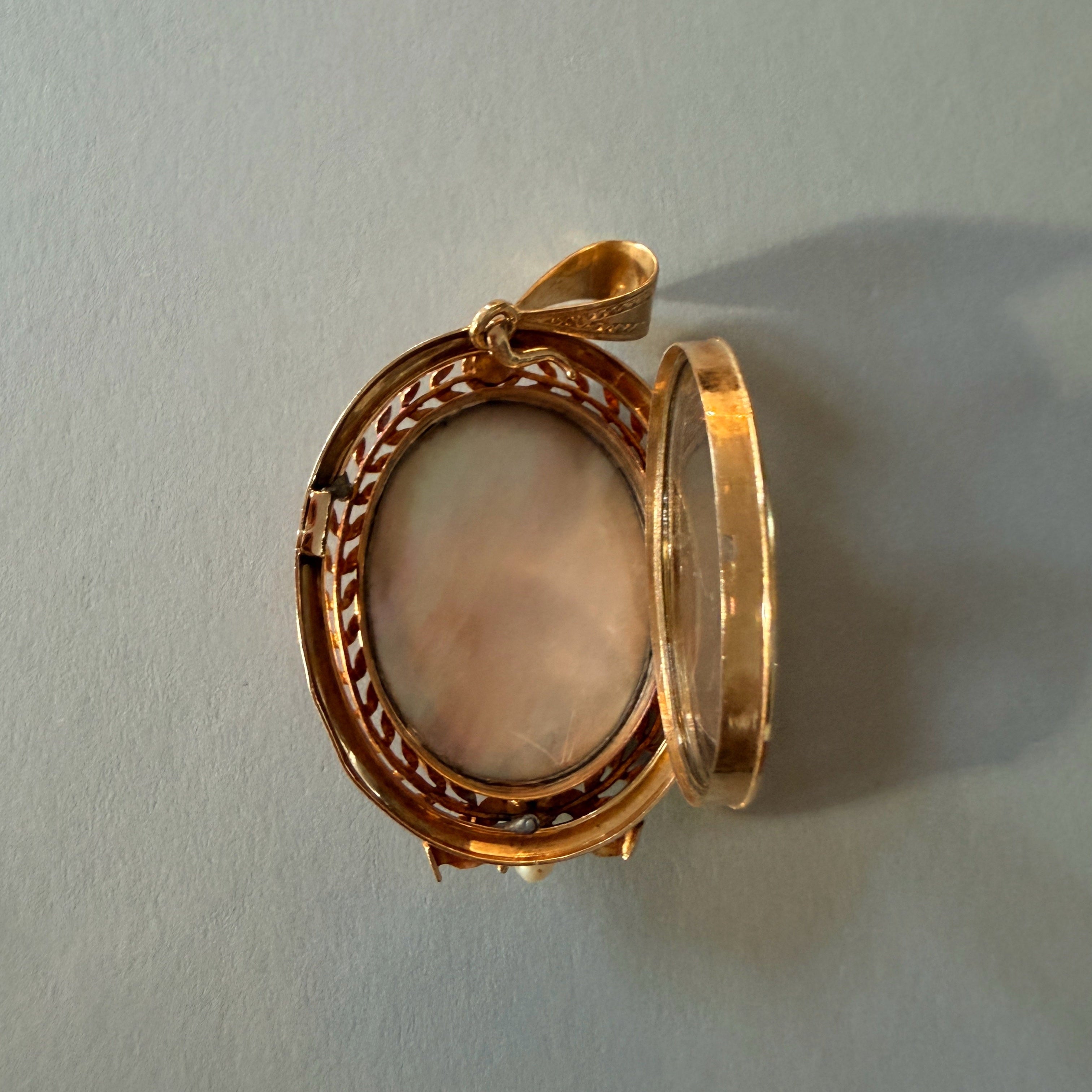 Victorian 18K Gold Enamel Locket Pendant with Cherubs & Dog