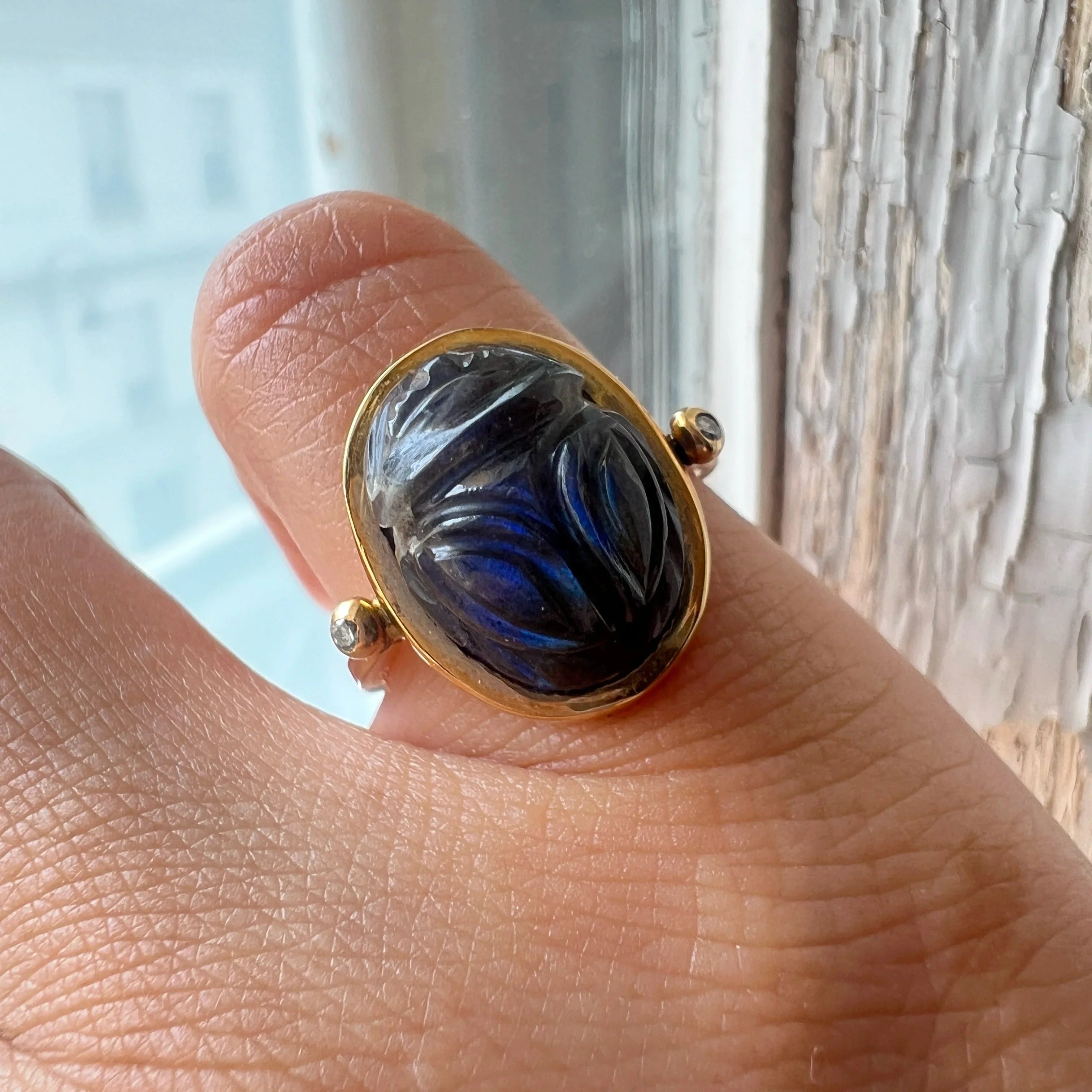 Art Deco Egyptian Revival 18K gold labradorite scarab ring