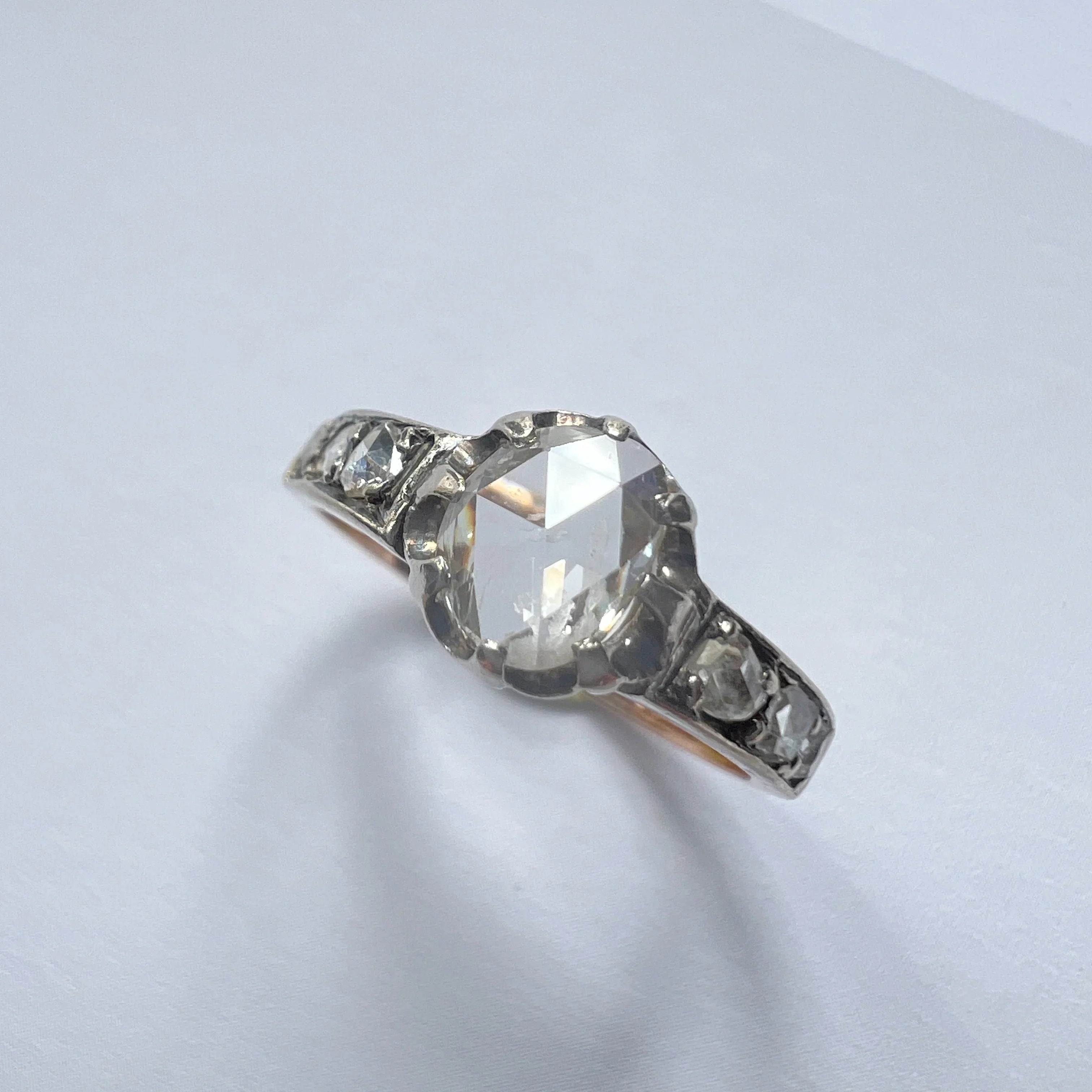 Victorian era 18K gold rose cut diamond ring