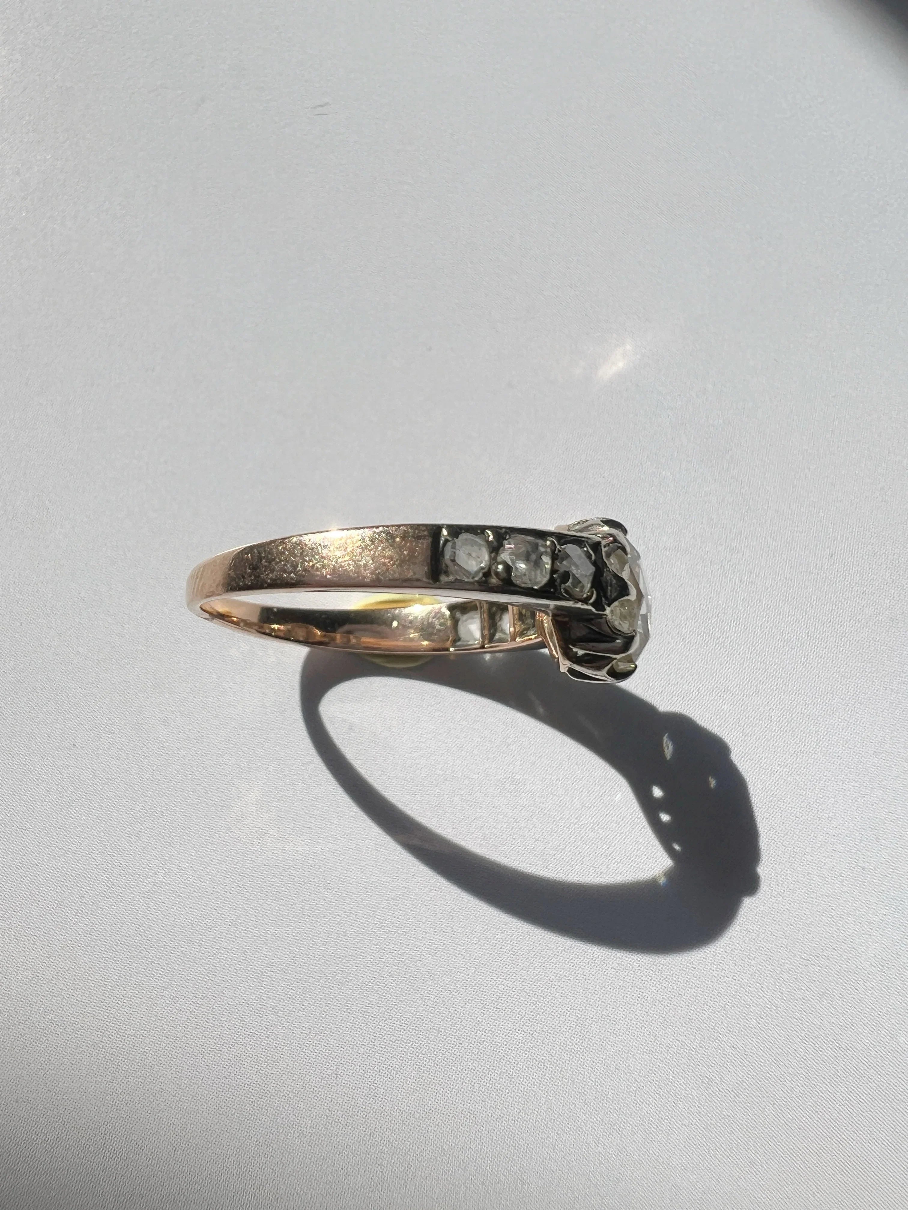 Victorian era 18K gold rose cut diamond ring