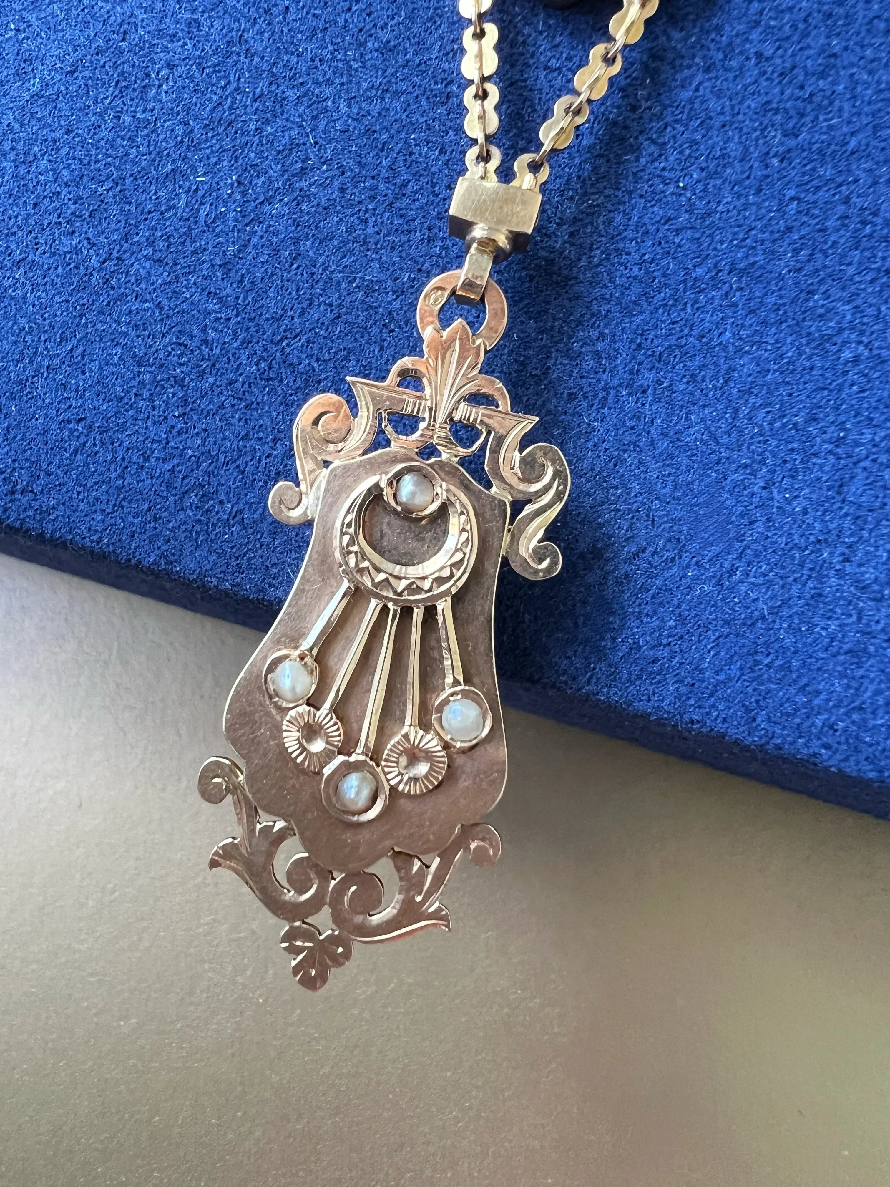 French Antique 18K Rose Gold Necklace with Locket pendant