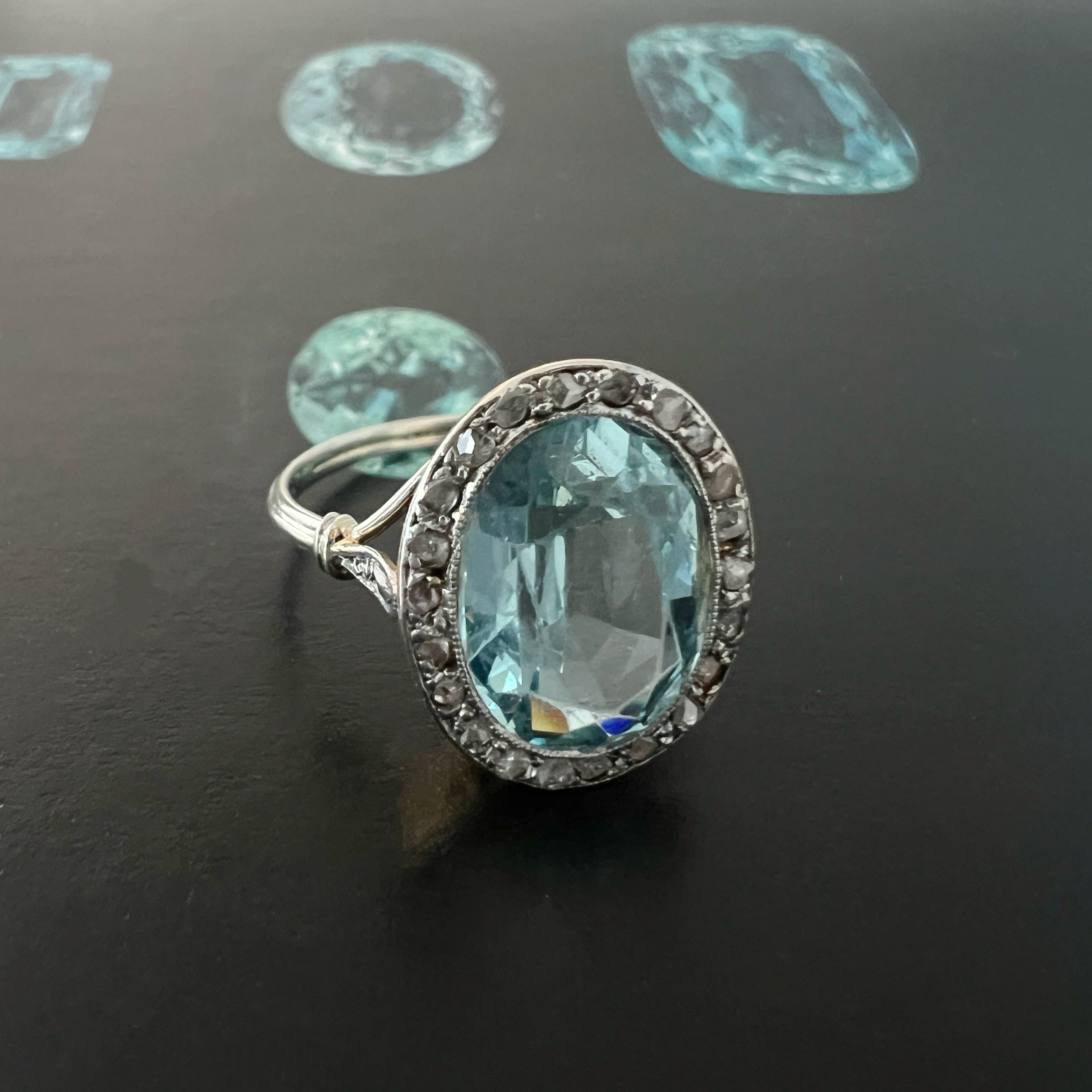Edwardian era 18K Gold Aquamarine Diamond Ring