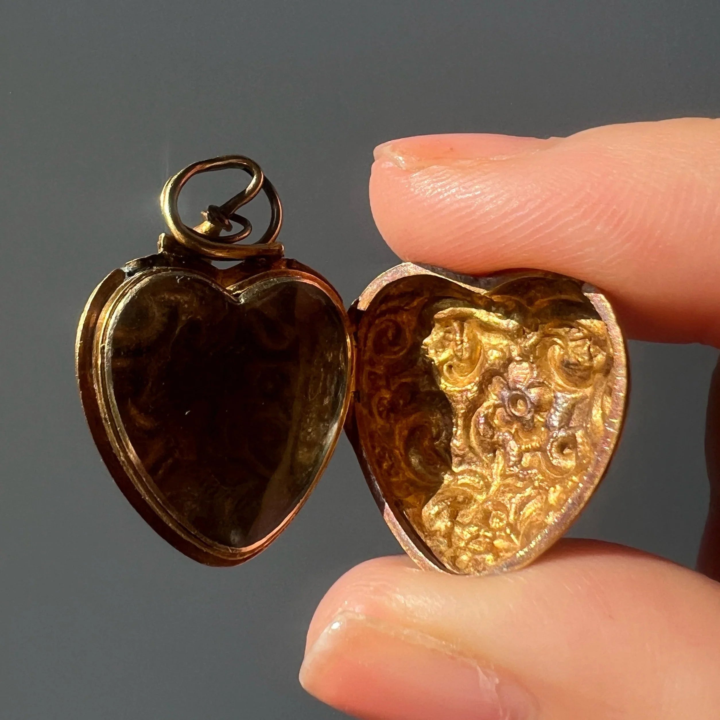 Antique 18K Gold Snake Heart turquoise Locket Pendant