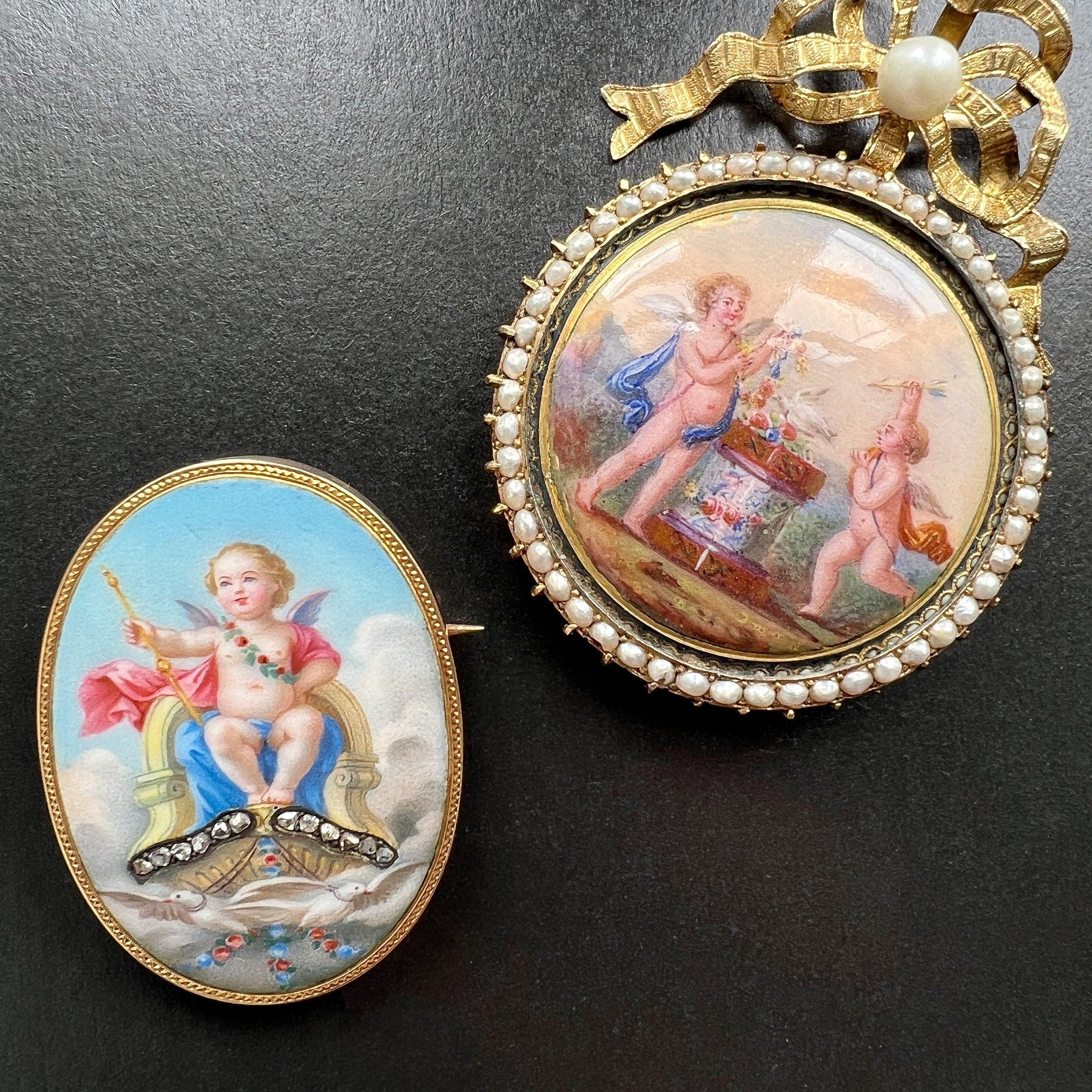 Victorian era 18K gold cherub in majesty enamel diamond brooch - Curiously timeless