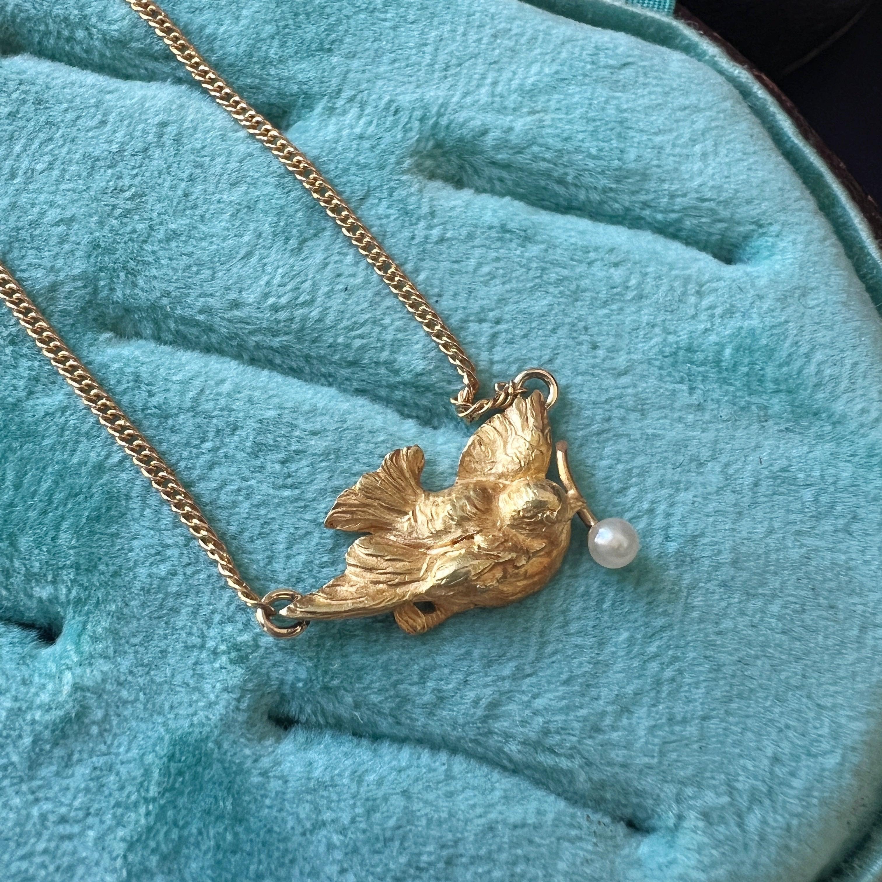 Antique 18K gold swallow necklace with natural pearl - Curiously timeless