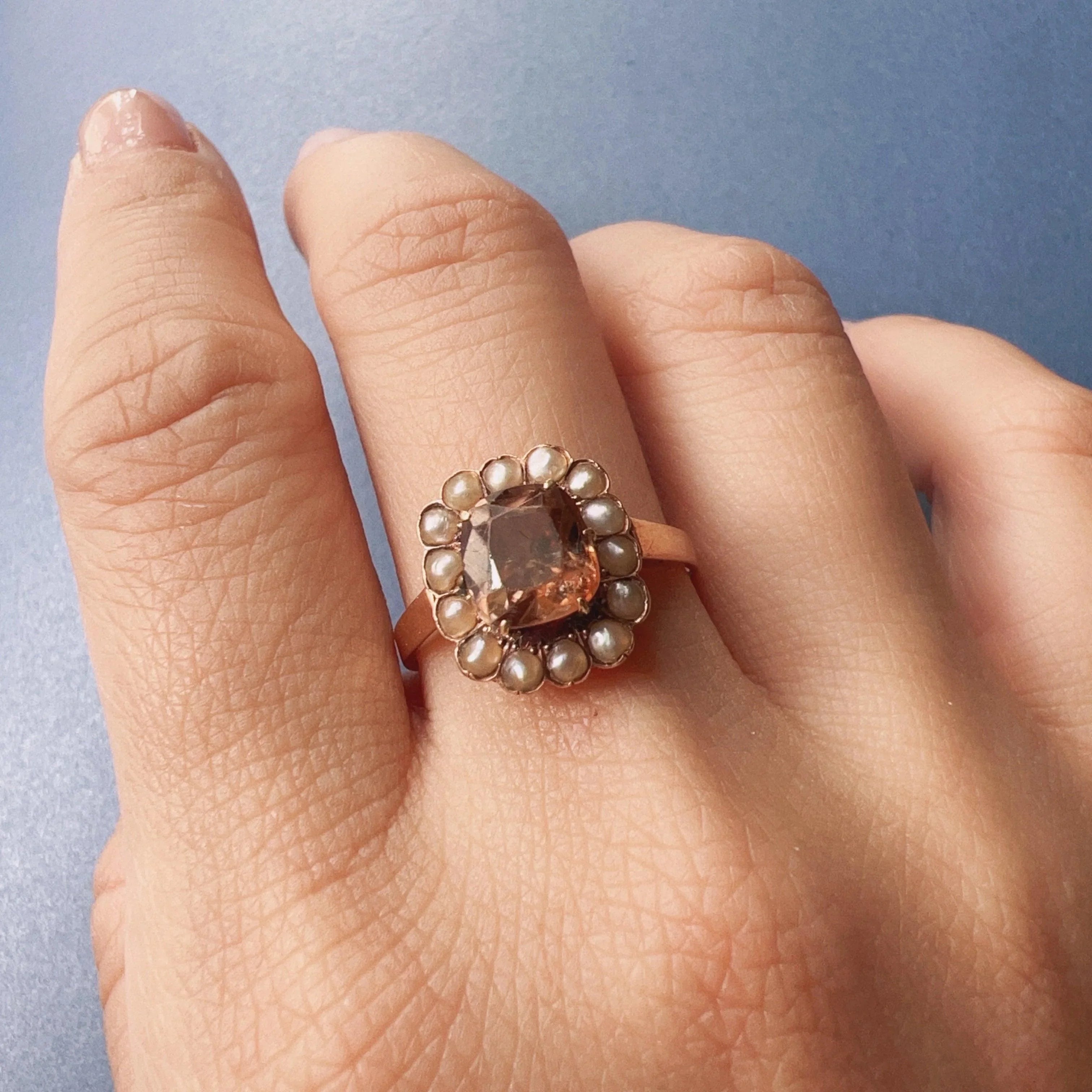 Antique LFG certified 18K gold natural zircon pearl Ring - Curiously timeless