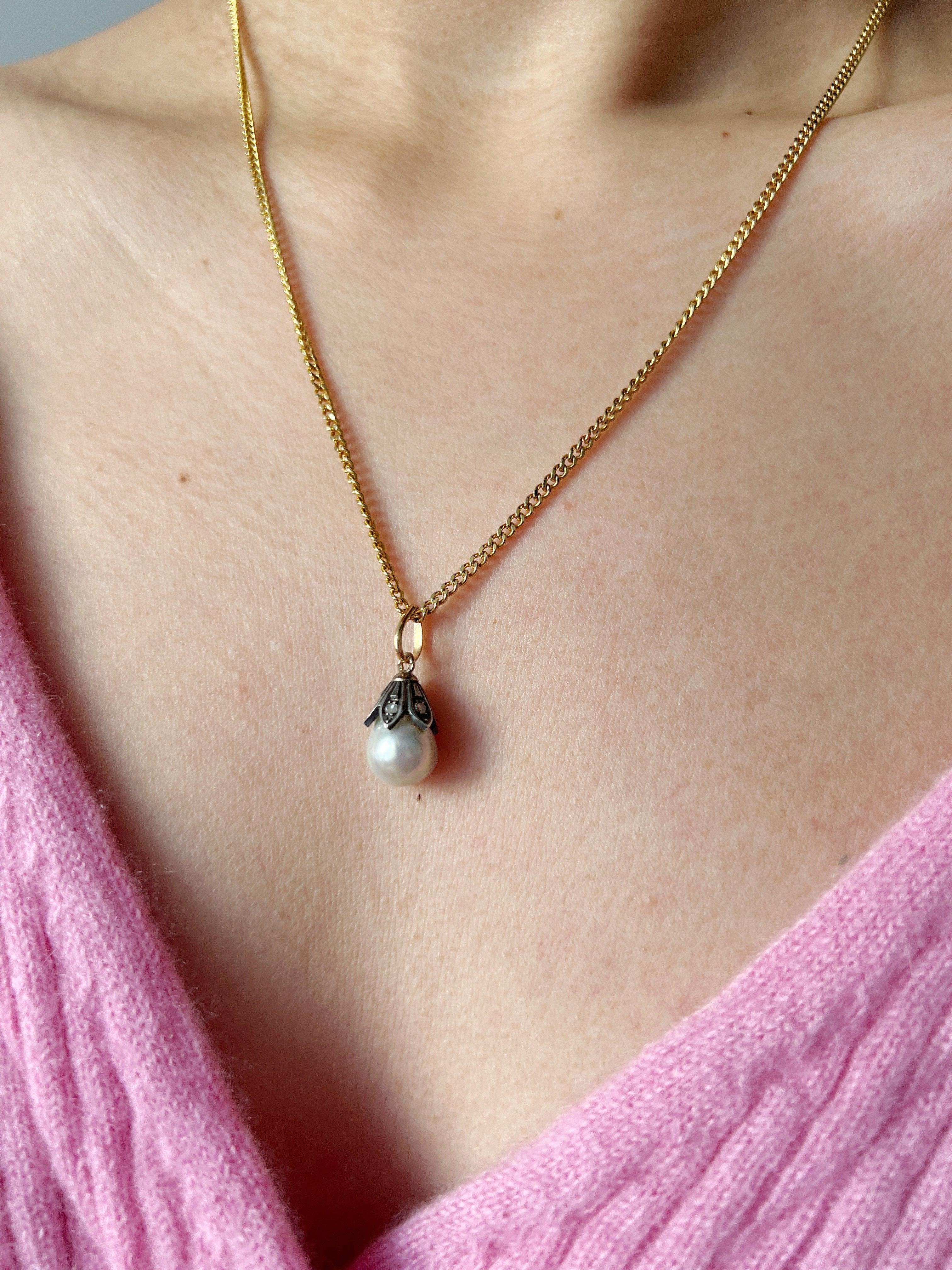 Antique 18K gold baroque pearl rose cut diamond pendant - Curiously timeless